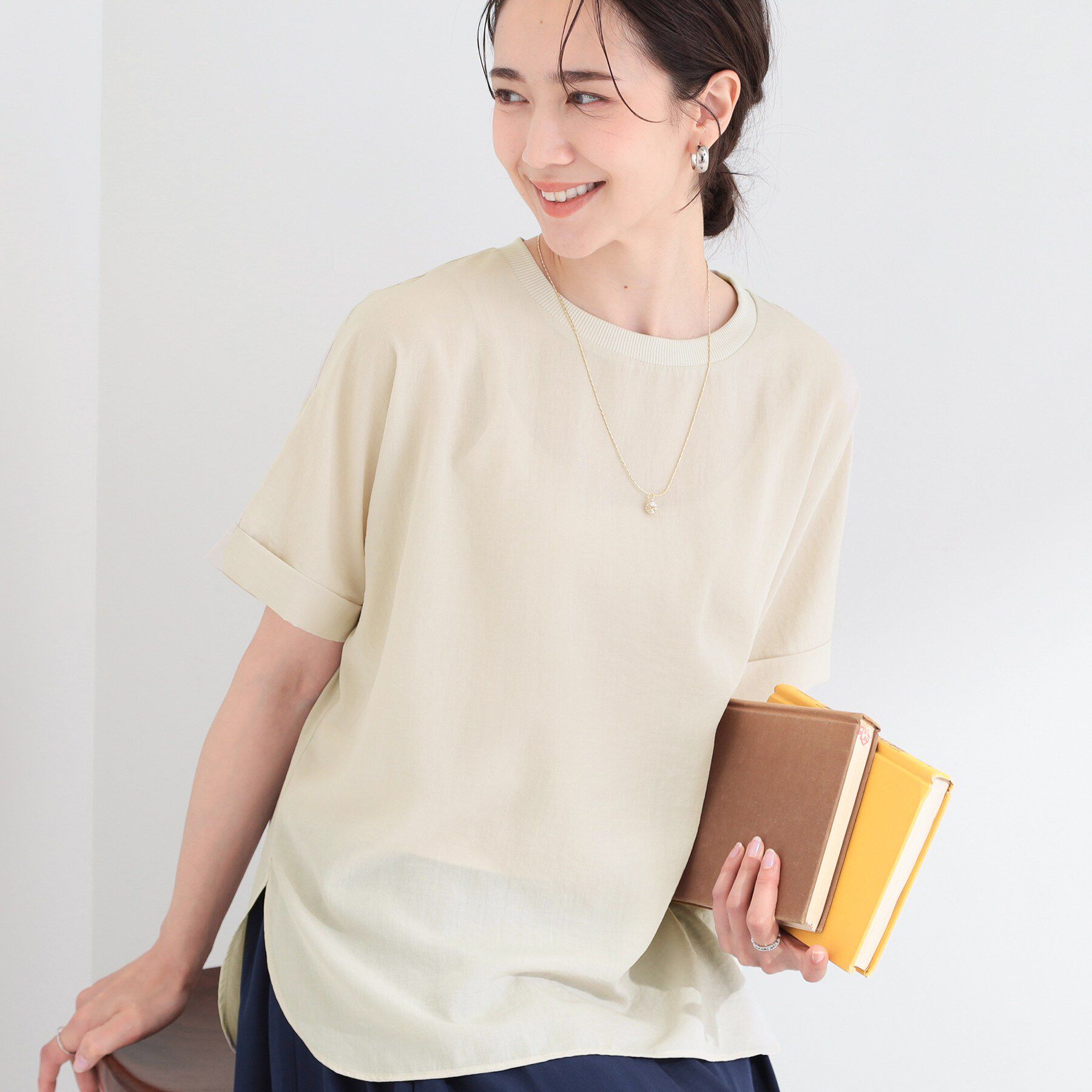 SHOO･LA･RUE「【着丈選べる/ひんやり/体型カバー】洗濯後しわになりにくい さらっと快適ドルマントップス」|シャツ・ブラウス|ライトベージュ(05