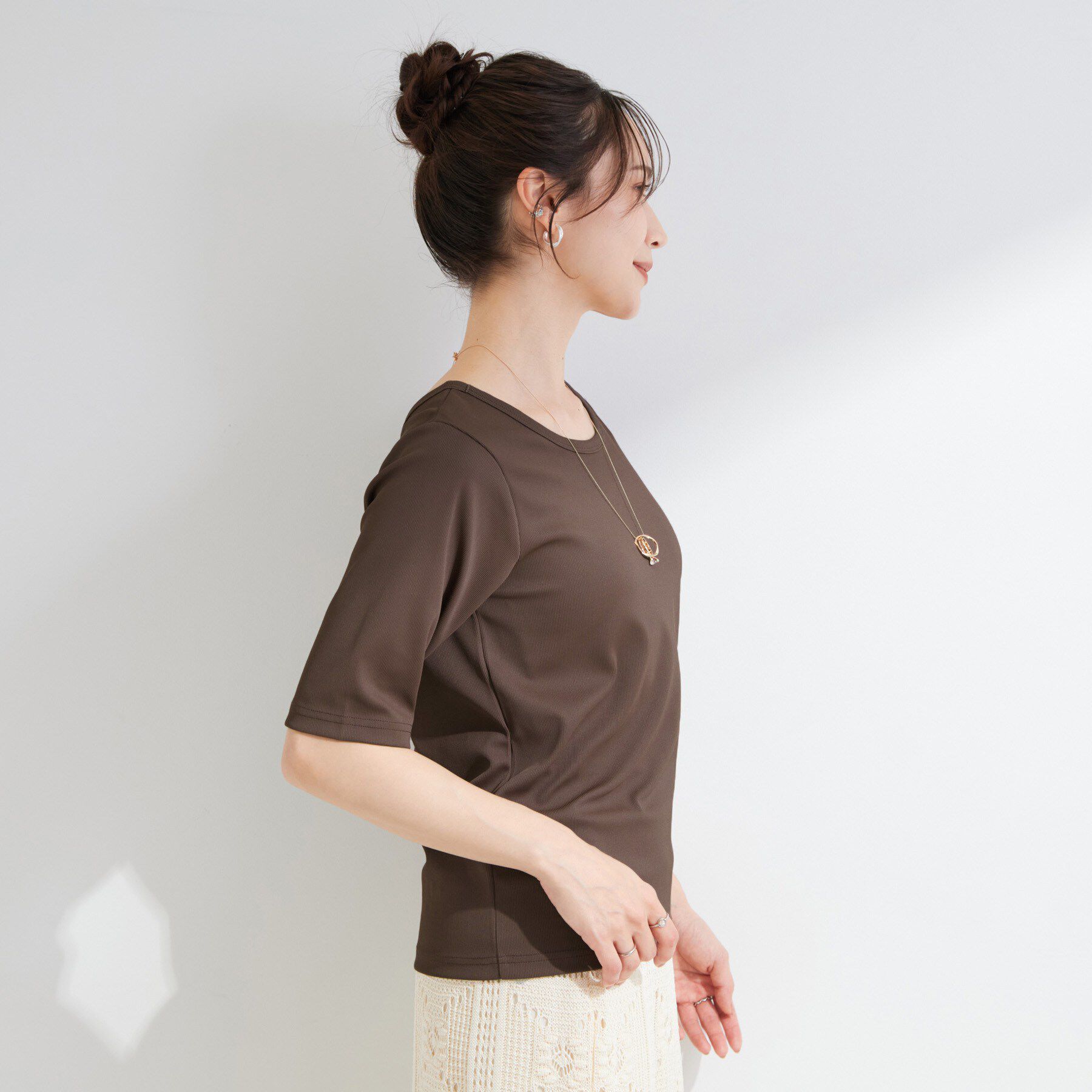 SHOO･LA･RUE「【ひんやり/前後2WAY/S-LL】着回しやすい 5分袖テレコトップス」|Tシャツ・カットソー|