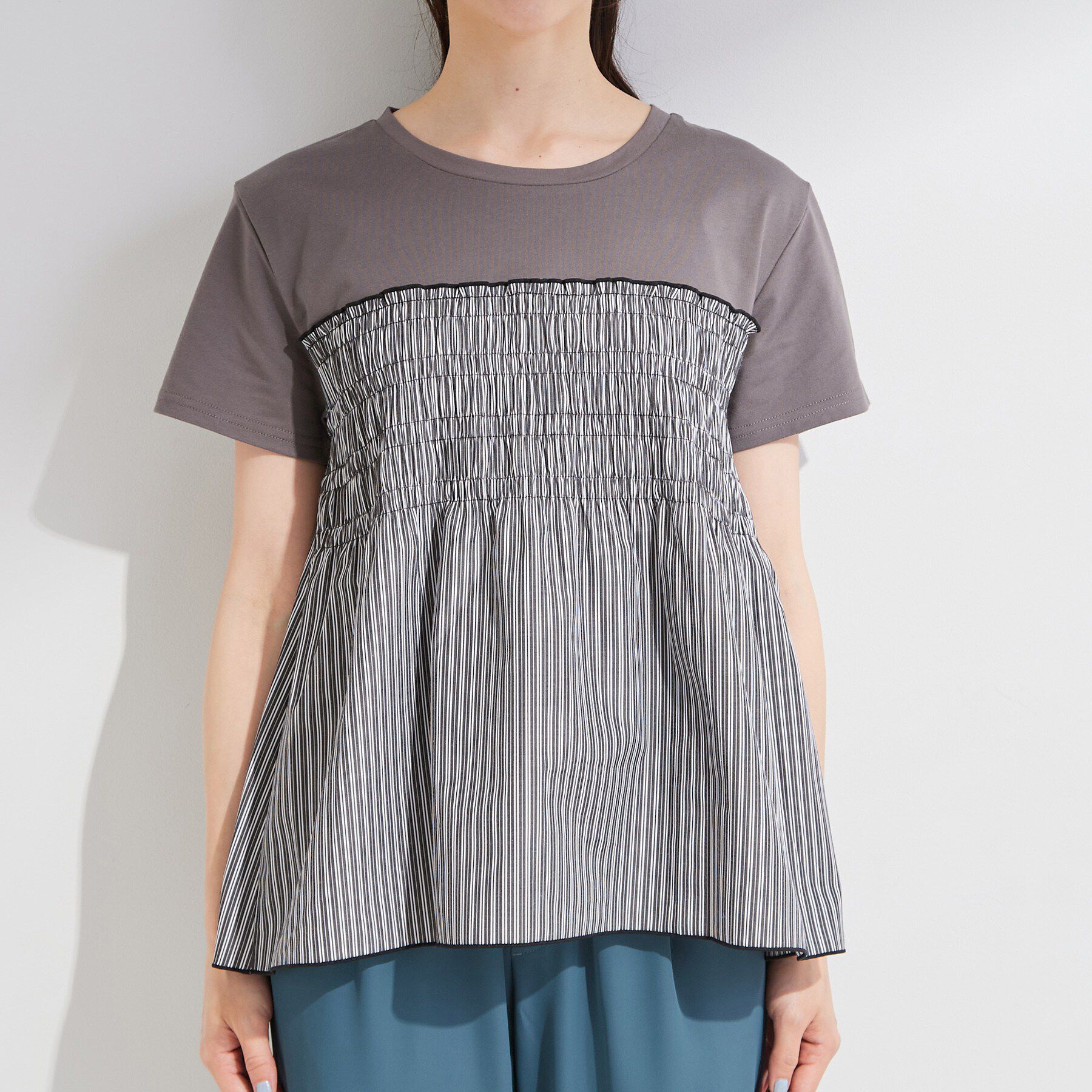 SHOO･LA･RUE「【S-LL/洗濯機可/体型カバー】インせずサマ見え ビスチェ風異素材ドッキングTシャツ」|Tシャツ・カットソー|