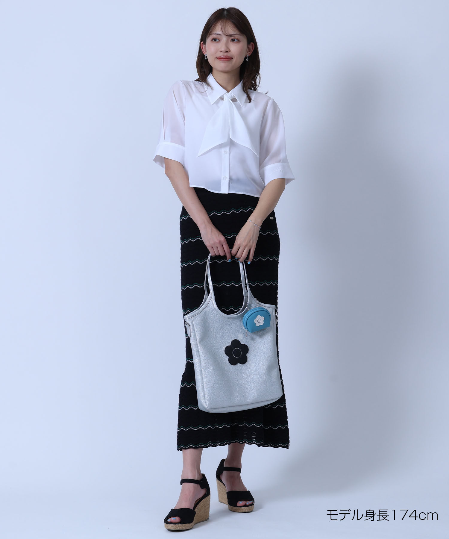 MARY QUANT「スカーフ付きクロップド ブラウス」|シャツ・ブラウス|