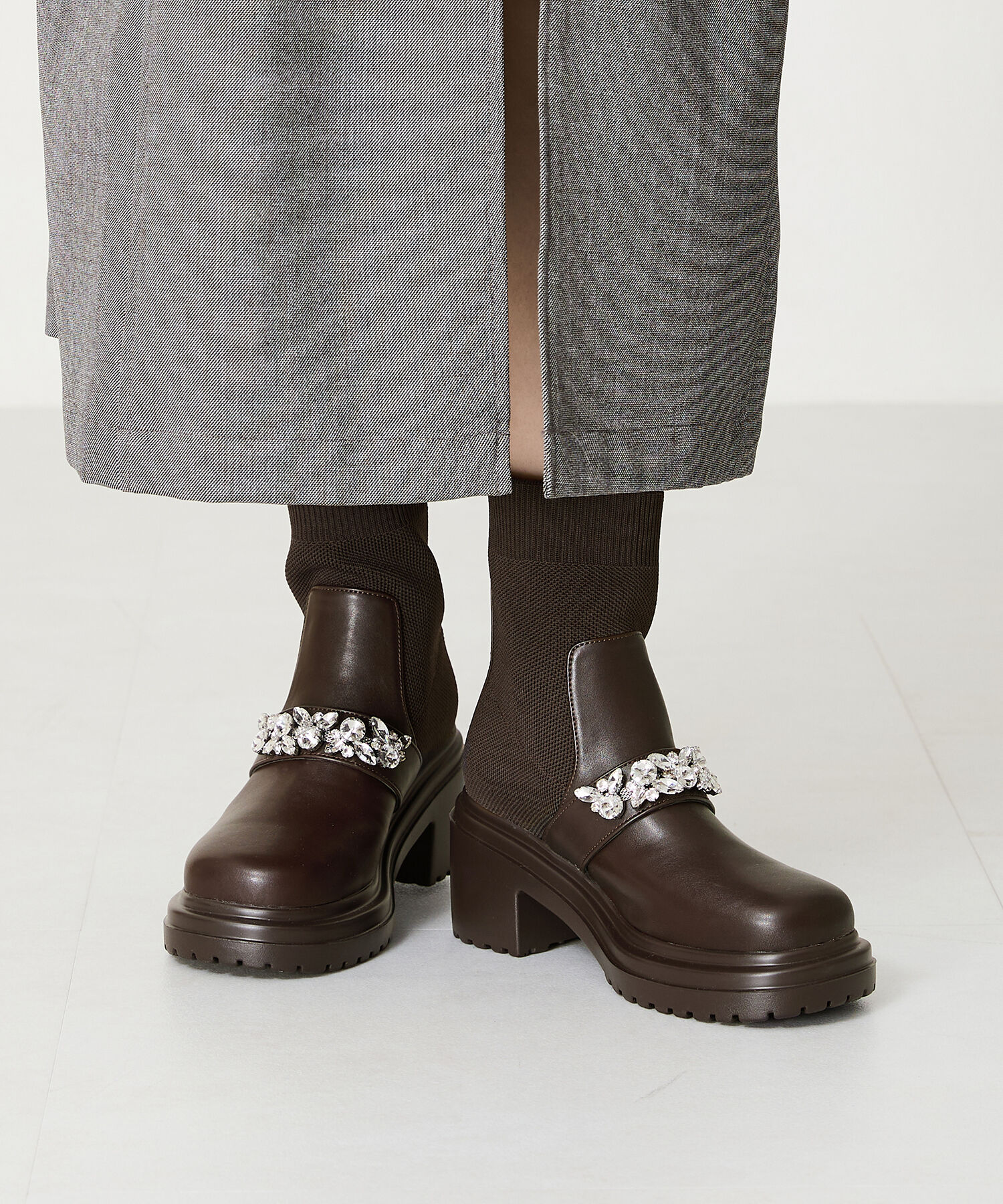 ORiental TRaffic「ビジュー ベルト ニット ドッキング ブーツ /41415」|ショートブーツ|BROWN