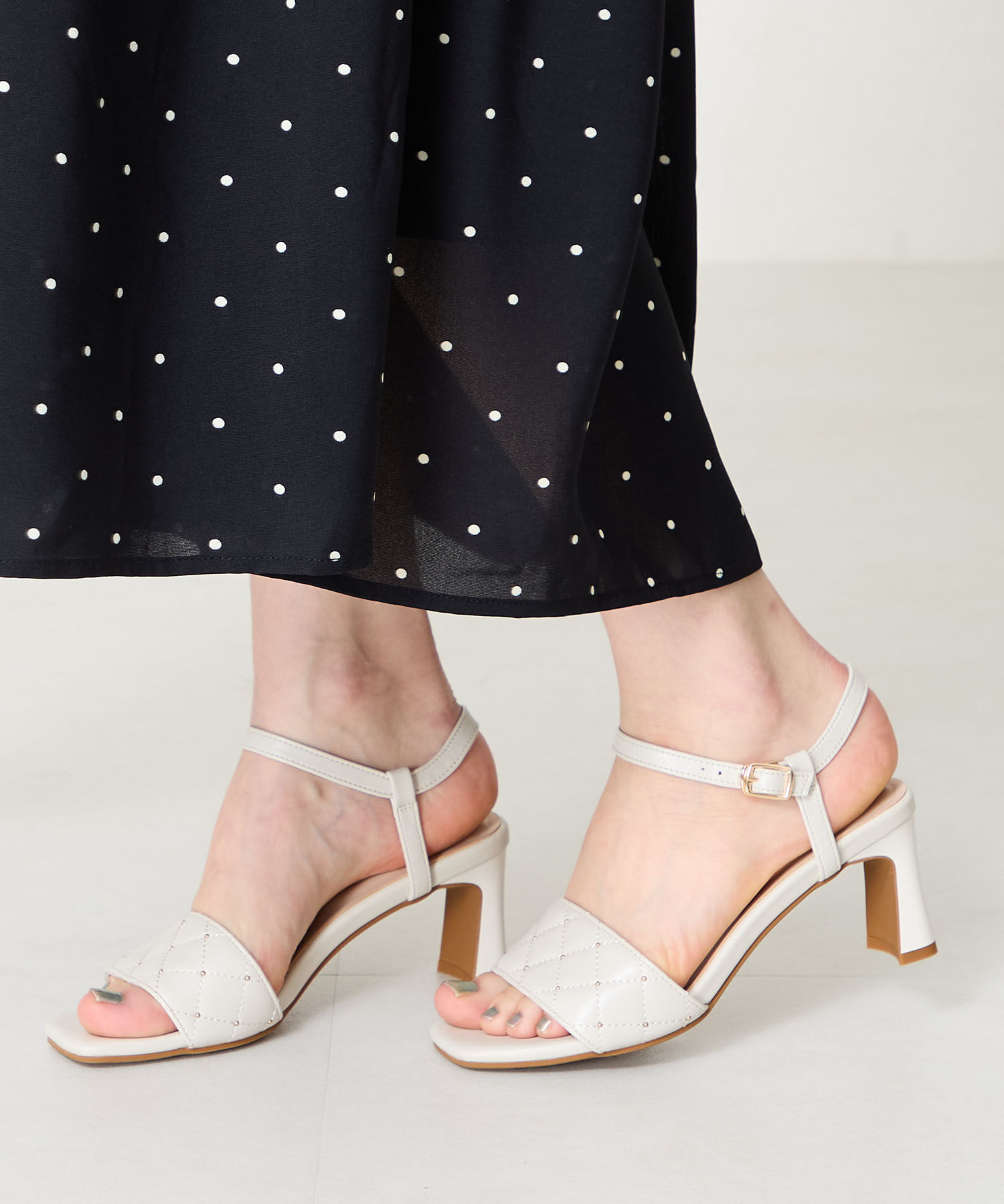 ORiental TRaffic「キルティング&times;スタッズヒールサンダル/51229 人気 トレンド ヒール7.5cm」|サンダル|WHITE