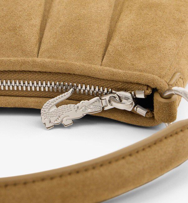 LACOSTE「LENGLEN シーズナル スモールスエードプリーツバッグ」|ハンドバッグ|