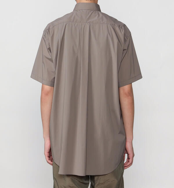  「SCYE BASICS | 〈別注〉ナイロン ボタンダウン半袖シャツ MEN」|シャツ・ブラウス|