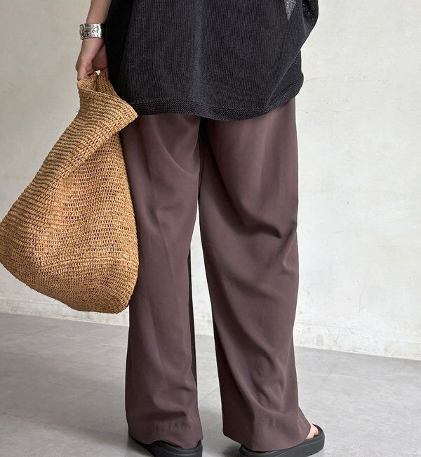  「【涼しい/ストレスフリーな穿き心地】ウエストドロストリラックスパンツ」|チノ|