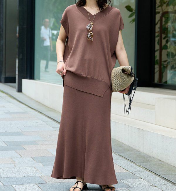  「【ひんやりタッチ/セットアップ可】レーヨン混ナローフレアスカート」|スカート|