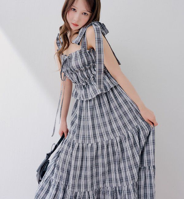 「【WEB限定/マルチウェイ】アシメ紐デザインシャーリングロングワンピース」|ワンピース|ブラック