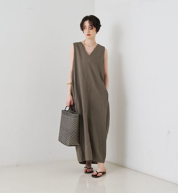 Rouge vif「【2サイズ展開】【定番人気】麻混ノースリーブVネックワンピース/ポケット付き/コ」|ワンピース|