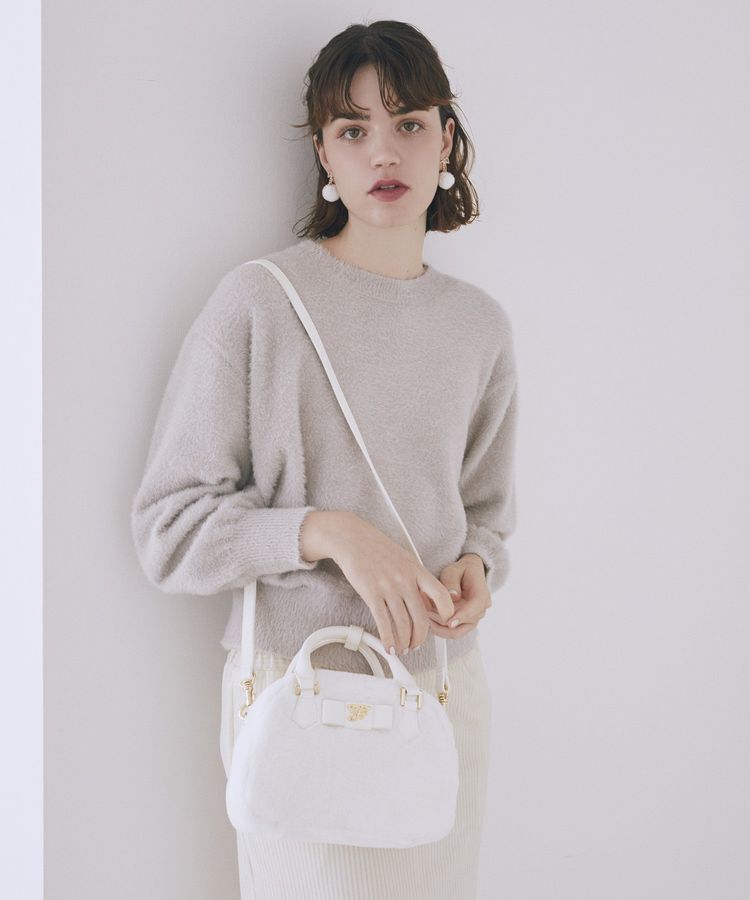 Maison de FLEUR「【限定カラーあり】フェイクファーラウンドバッグ」|ハンドバッグ|ホワイト