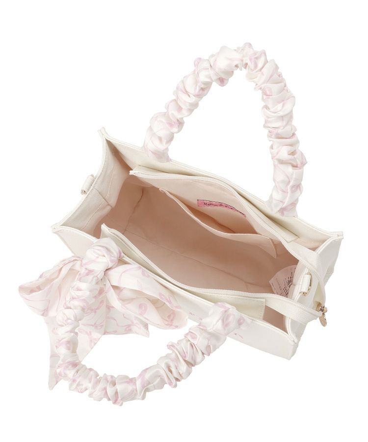 Maison de FLEUR「【2WAY/スカーフ付き】ギャザーハンドル2Wayバッグ」|ハンドバッグ|