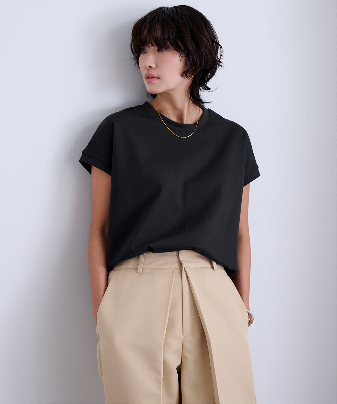 ur's「機能性カットソーフレンチスリーブトップス」|Tシャツ・カットソー|