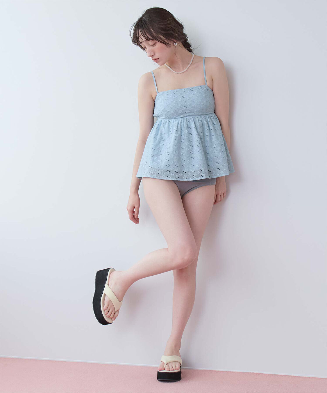 SEA DRESS「3点セット/フラワーレースペプラムビキニ&times;ショートパンツ/水着」|ビキニ|