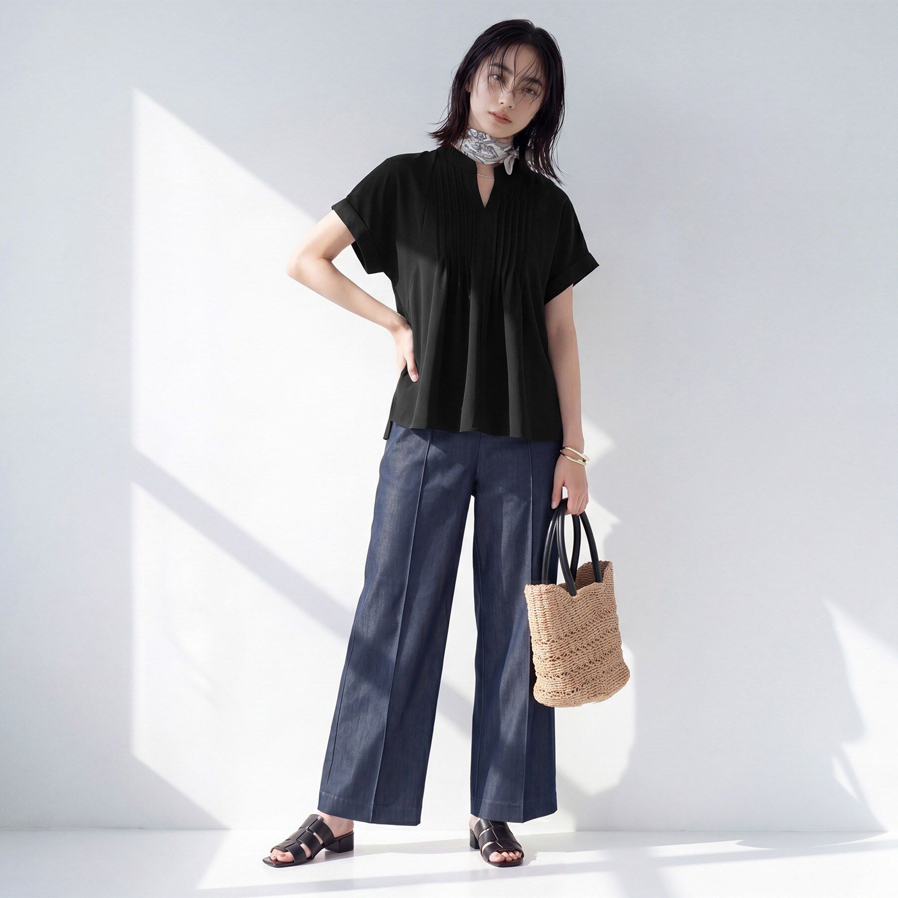 INDIVI「【撥水／UVケア／SETUP可能】軽量タックスキッパーブラウス」|シャツ・ブラウス|