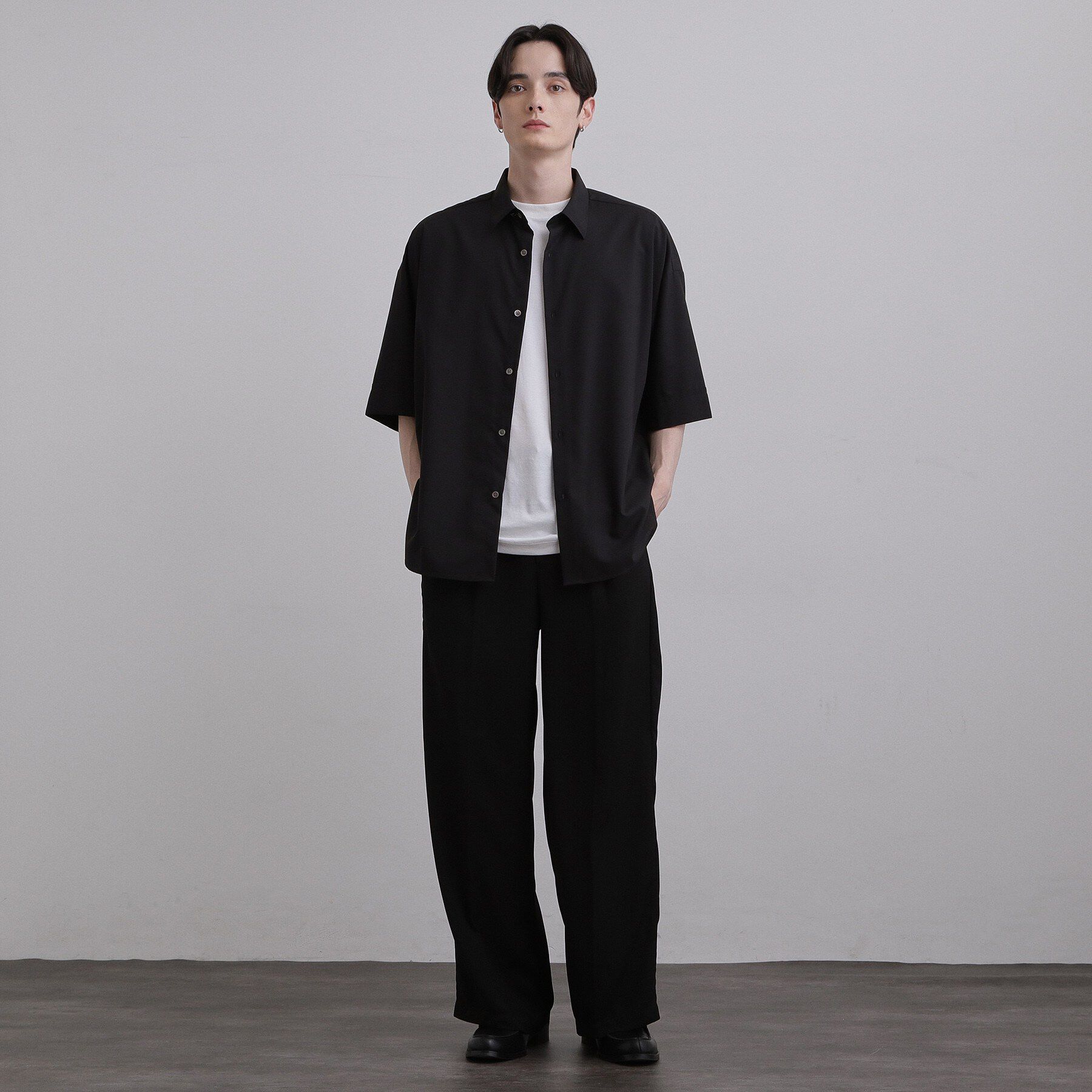 tk.TAKEO KIKUCHI「テッククレープワイドストレートパンツ」|その他|