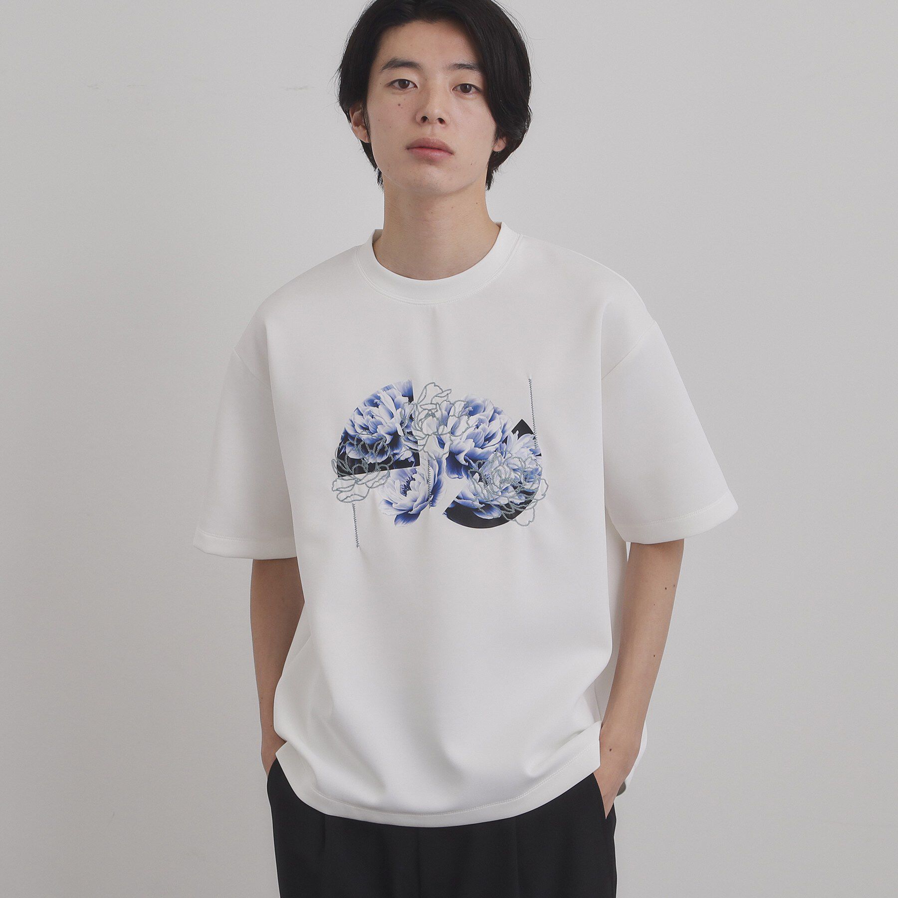 tk.TAKEO KIKUCHI「フラワープリントTシャツ」|Tシャツ・カットソー|ホワイト(001)