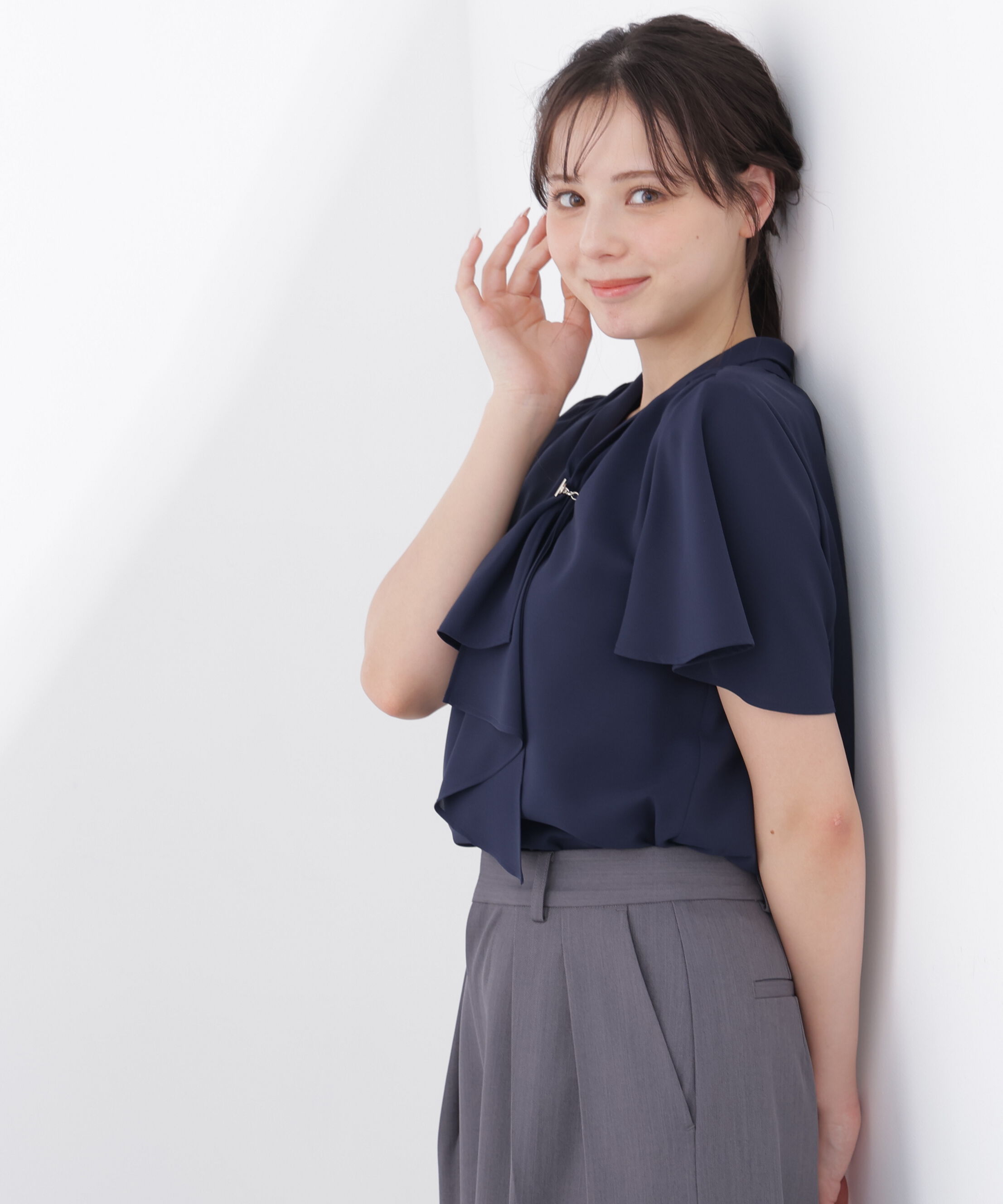 PROPORTION BODY DRESSING「チェーン付きフリルタイブラウス」|シャツ・ブラウス|