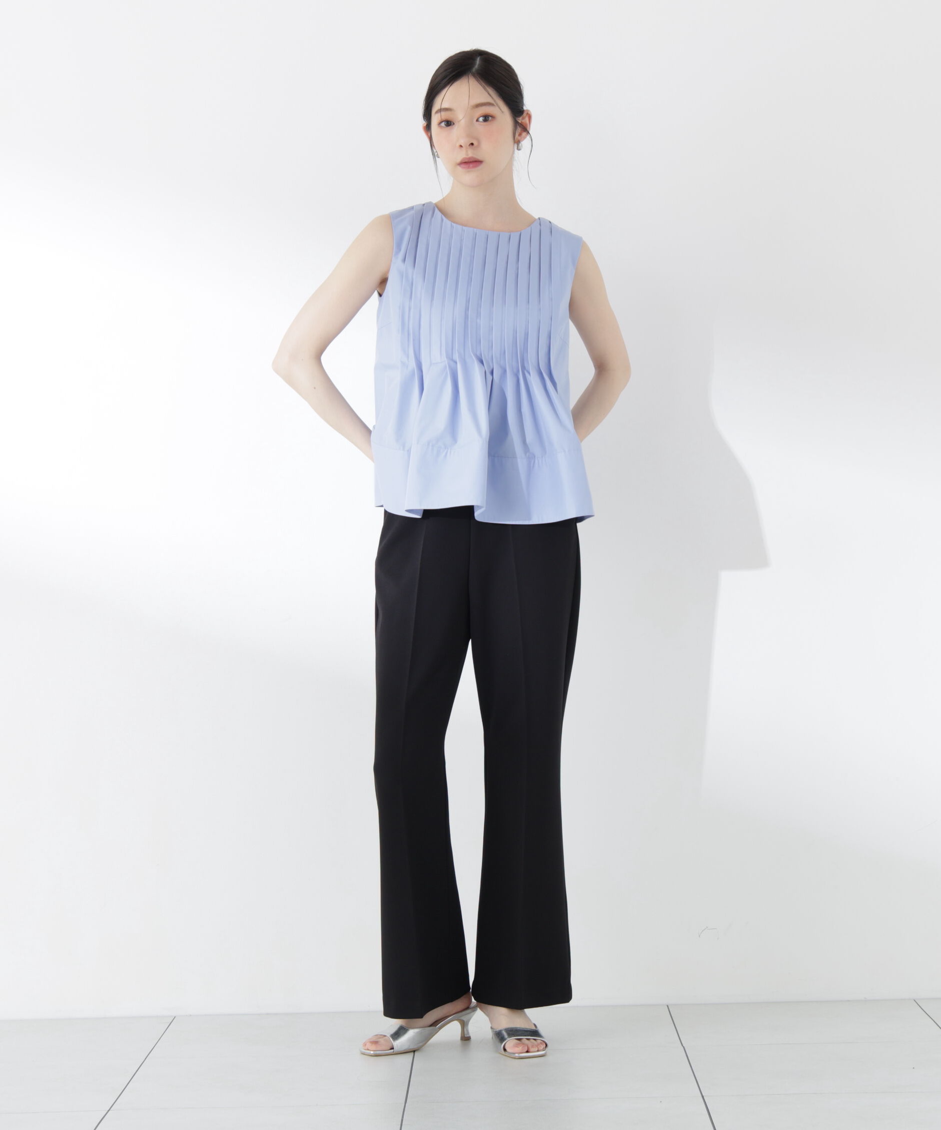 PROPORTION BODY DRESSING「〈a/mie〉セミフレアーパンツ26SS」|その他|