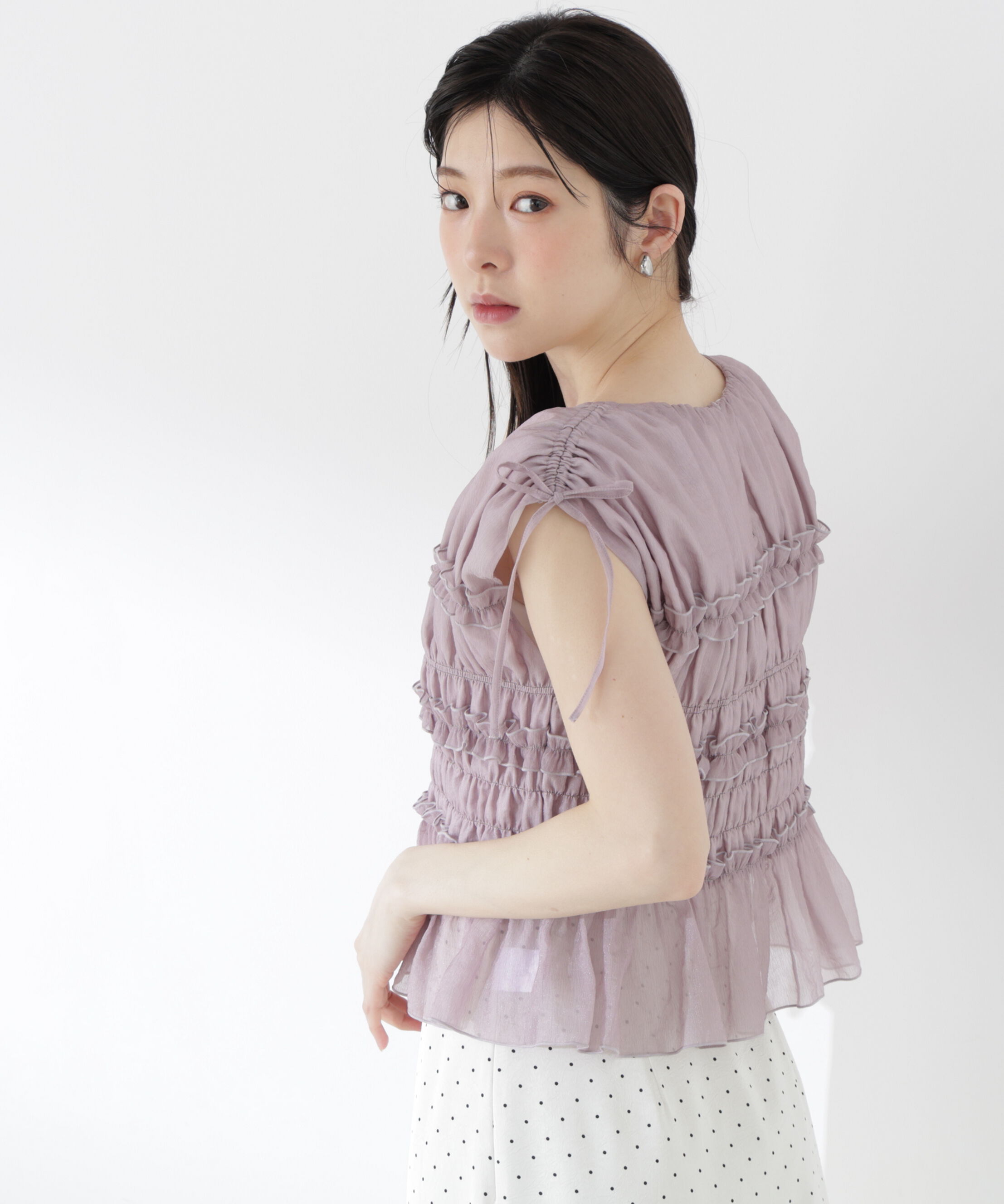PROPORTION BODY DRESSING「〈a/mie〉シャーリングフリルブラウス＜ブルー：WEB限定＞」|シャツ・ブラウス|