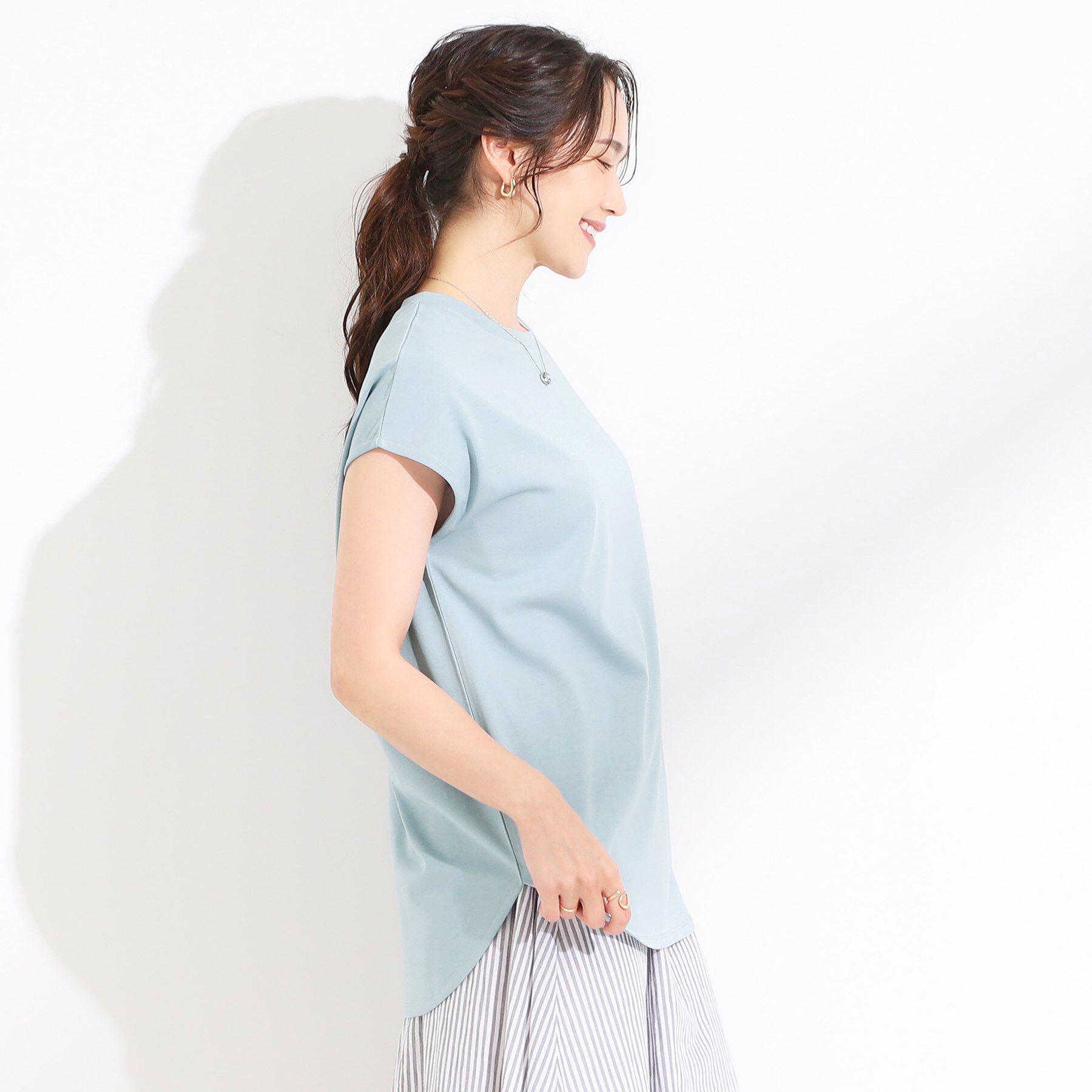 SHOO･LA･RUE「【S-LL/汗ジミ軽減/ひんやり/UV】インせず着られる フレンチスリーブTシャツ」|Tシャツ・カットソー|