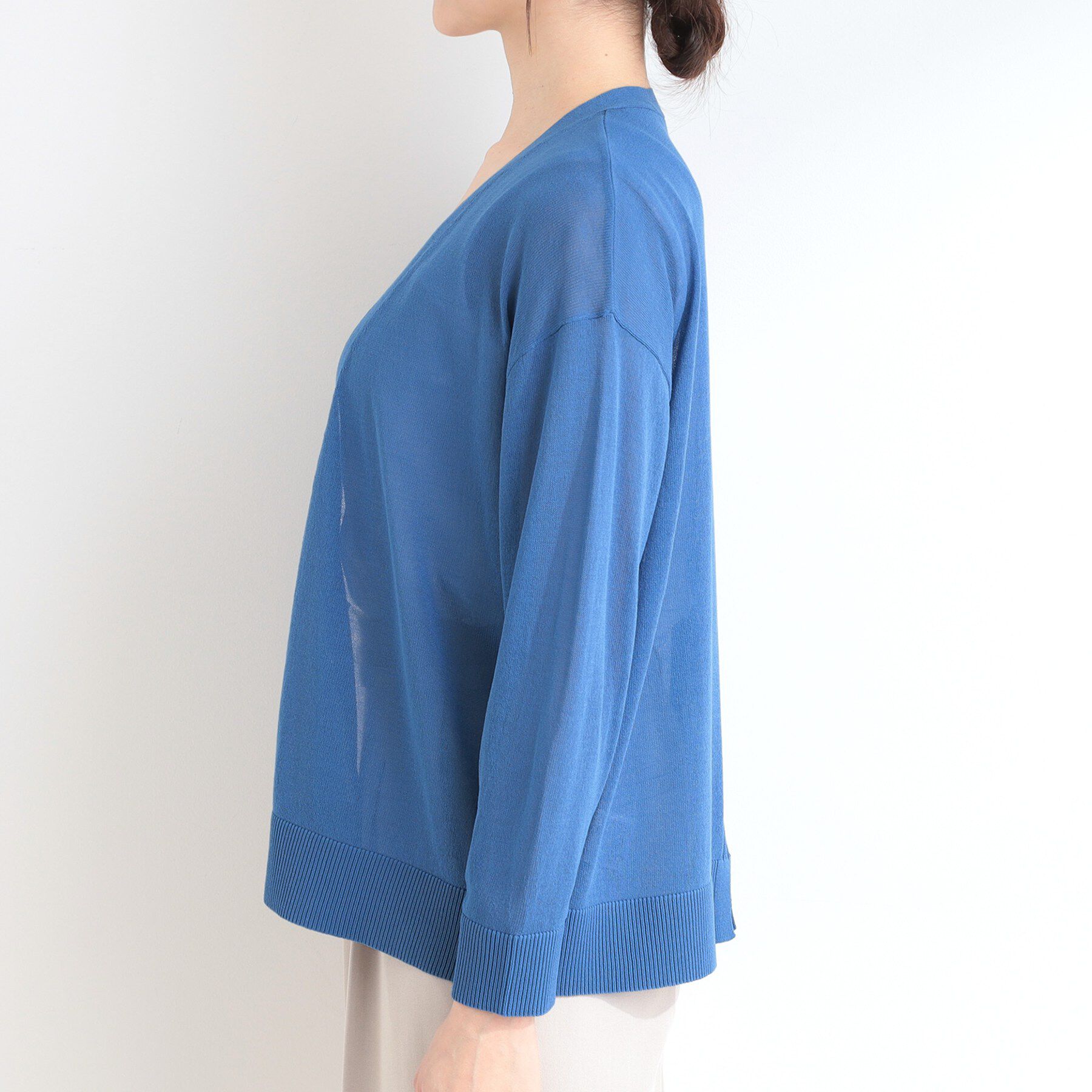 SHOO･LA･RUE「【ひんやり/洗濯機可/S-LL】オンにもオフにも マルチに使えるボタンレスカーディガン」|カーディガン|