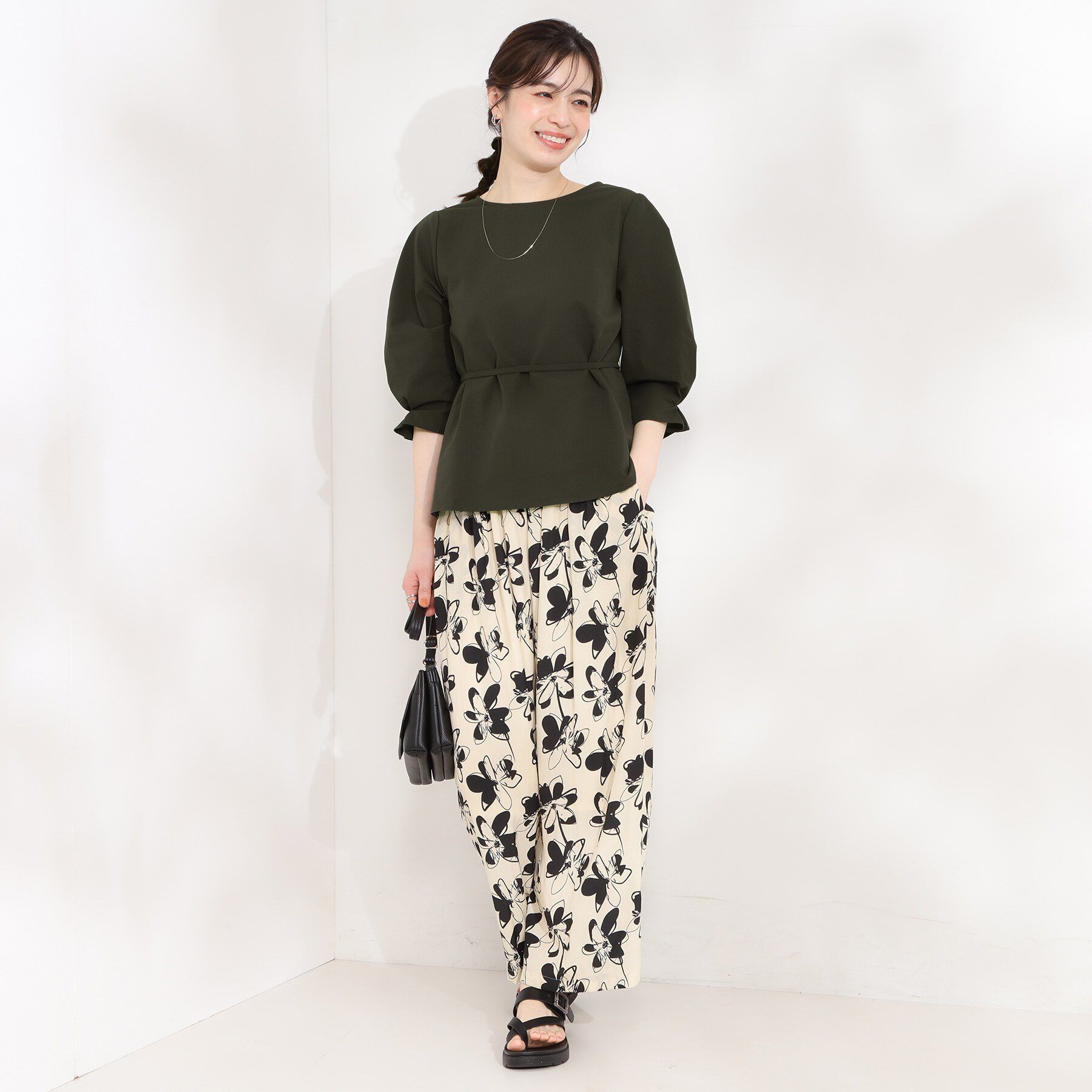 SHOO･LA･RUE「【洗濯機可/UV/3WAY】シルエットが変えられる ウエストリボンブラウス」|シャツ・ブラウス|