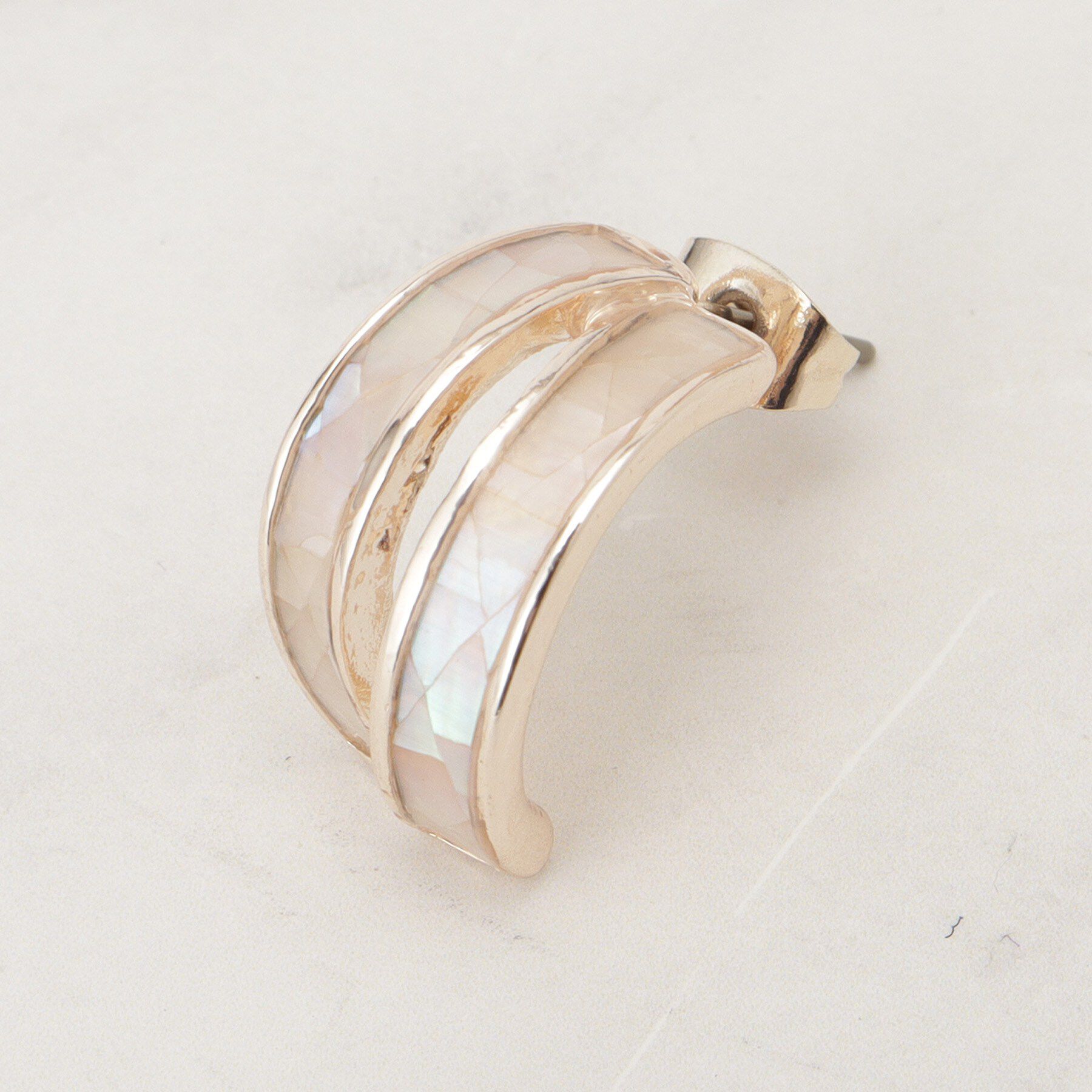 SHOO･LA･RUE「シェルエポピアス」|ピアス|