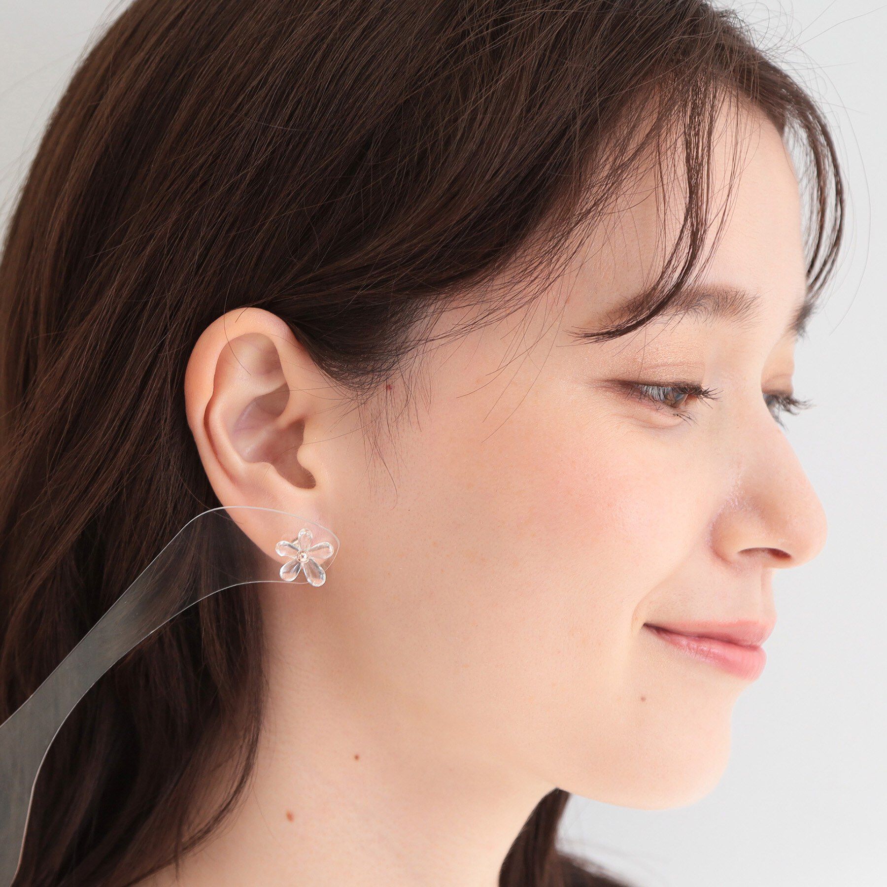 SHOO･LA･RUE「クリアフラワーピアス」|ピアス|