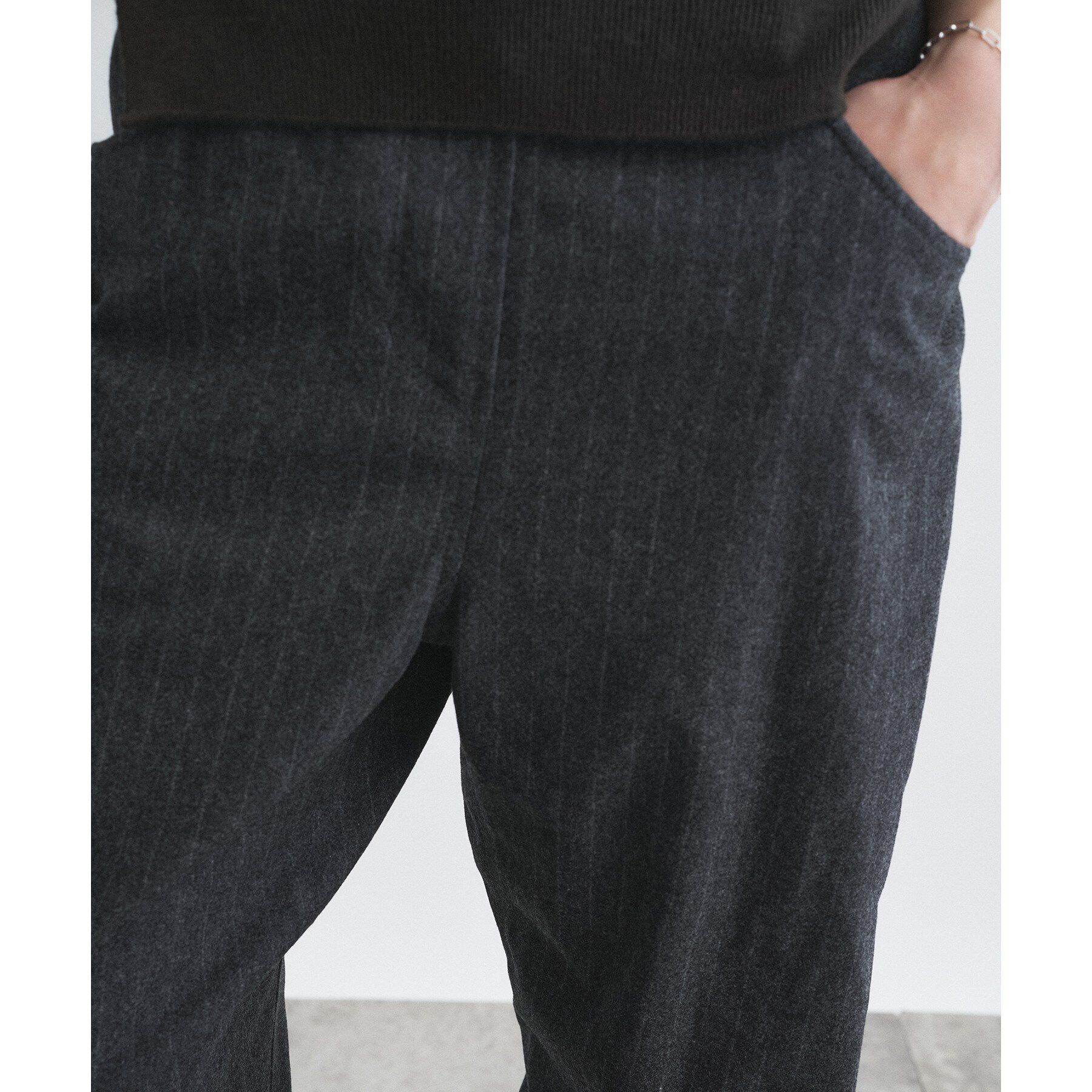 CODE A「SYSTEM｜TWISTED SEAM STRIPE  WOOL－BLEND TROUSERS」|その他|