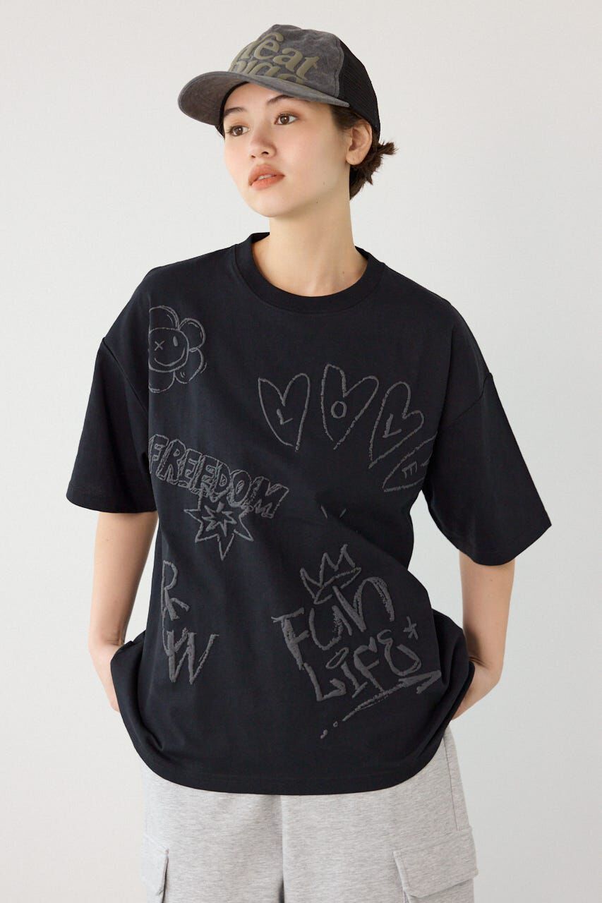 RODEO CROWNS「クレヨンタッチ同色発泡プリントTシャツ」|Tシャツ・カットソー|BLK