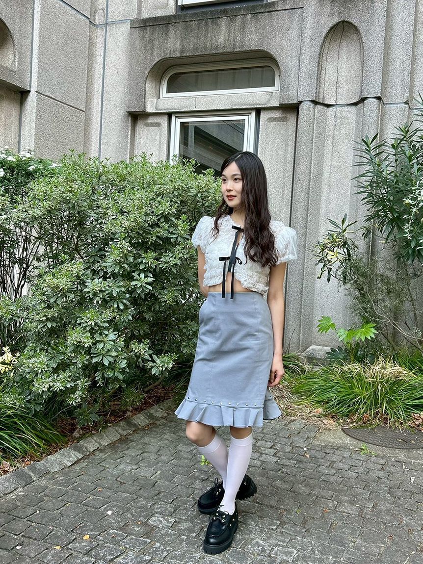 LILY BROWN「シャーリングコンパクトリボントップス」|Tシャツ・カットソー|