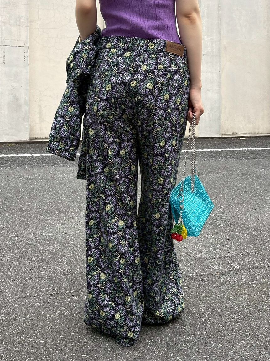 LILY BROWN「【LILY BROWN&times;ANNA SUI】バタフライワイドデニムパンツ」|デニム|