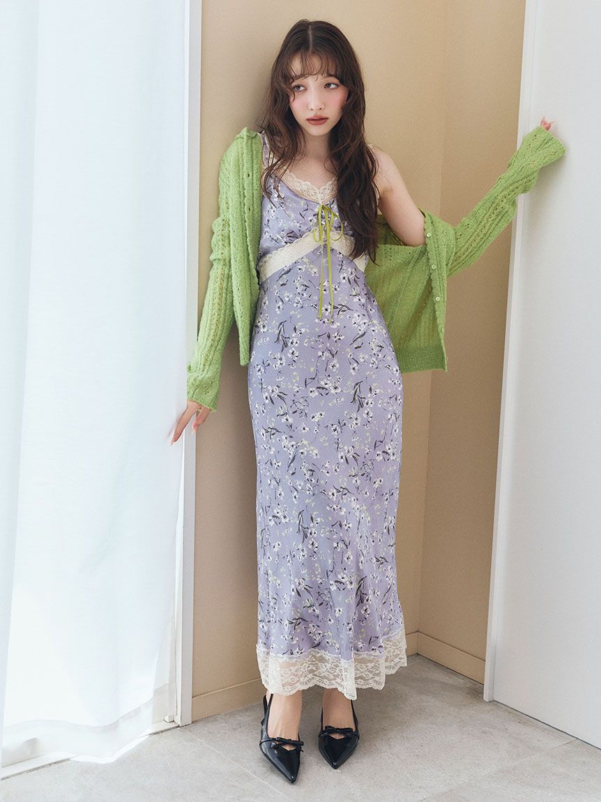 LILY BROWN「Vカットリボンパンプス」|パンプス|