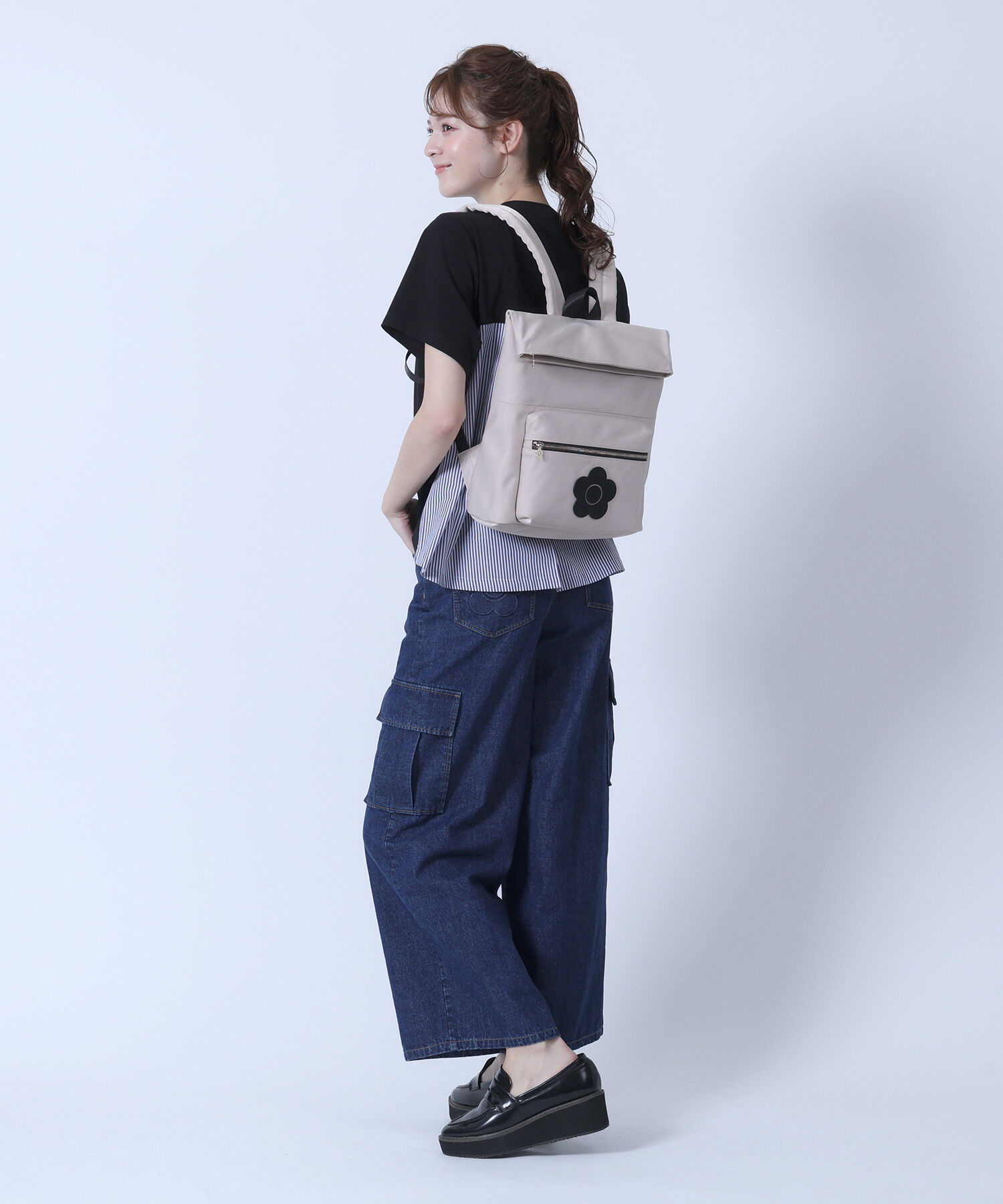 MARY QUANT「デイジーパッチツイル リュック」|リュック|