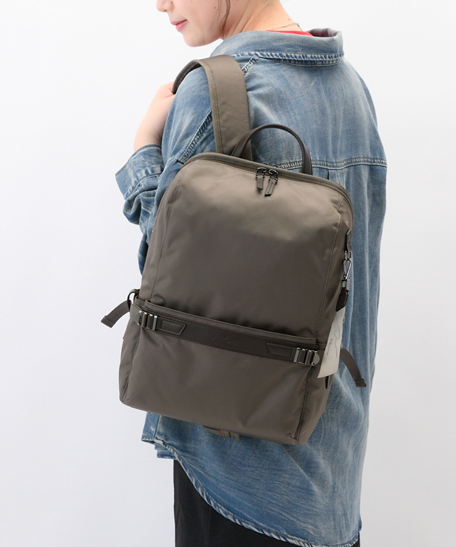 W&.Day/Night「リュックサック ビジネス W&.Day/Night リッカ2 スクエアリュック A4サイズ 14.0インチPC収納 19152」|リュック|アッシュブラウン