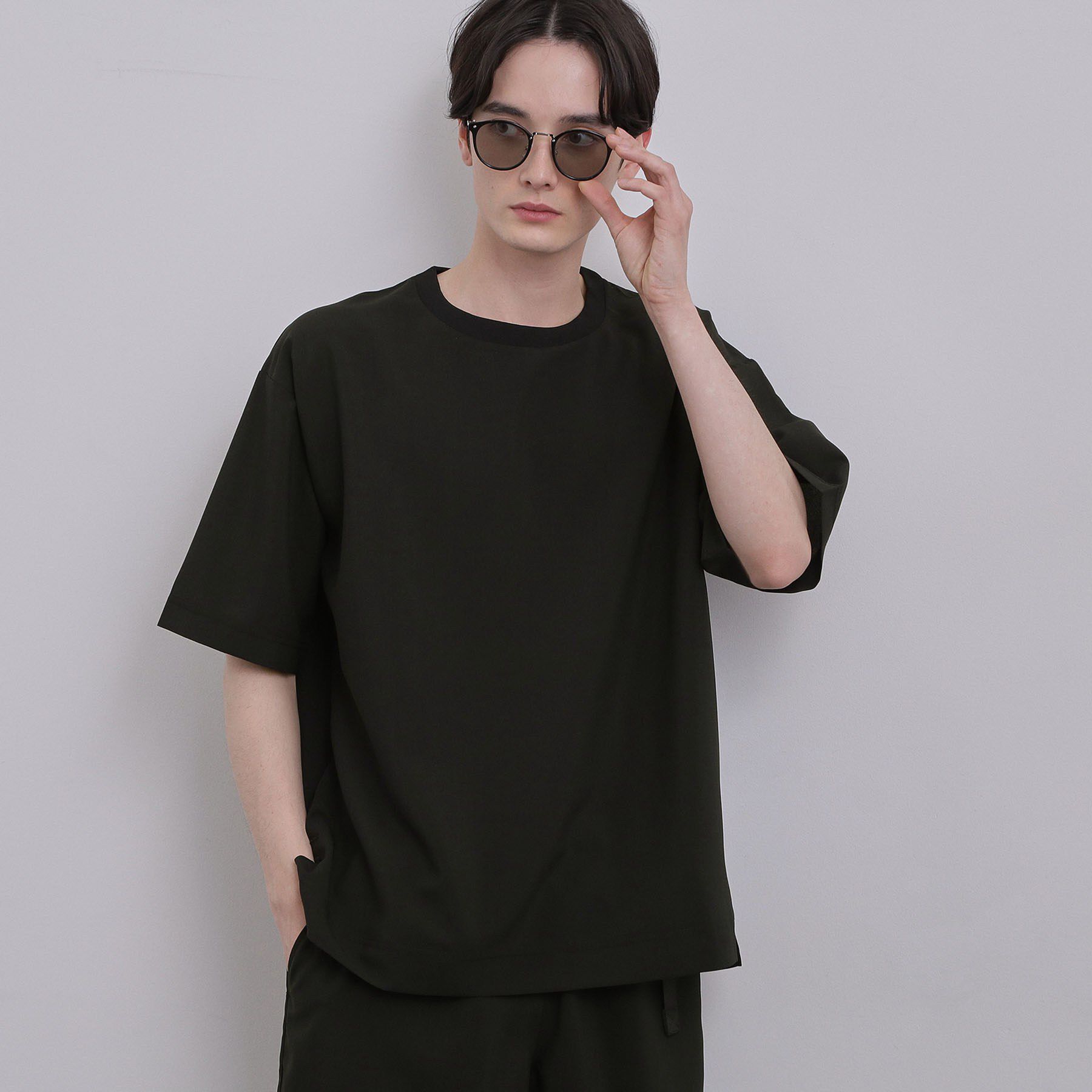 tk.TAKEO KIKUCHI「AIRY DRYクルーネックTシャツ/吸水速乾/UVカット/マシーンウォッシャブル/洗濯可/イージー」|シャツ・ブラウス|