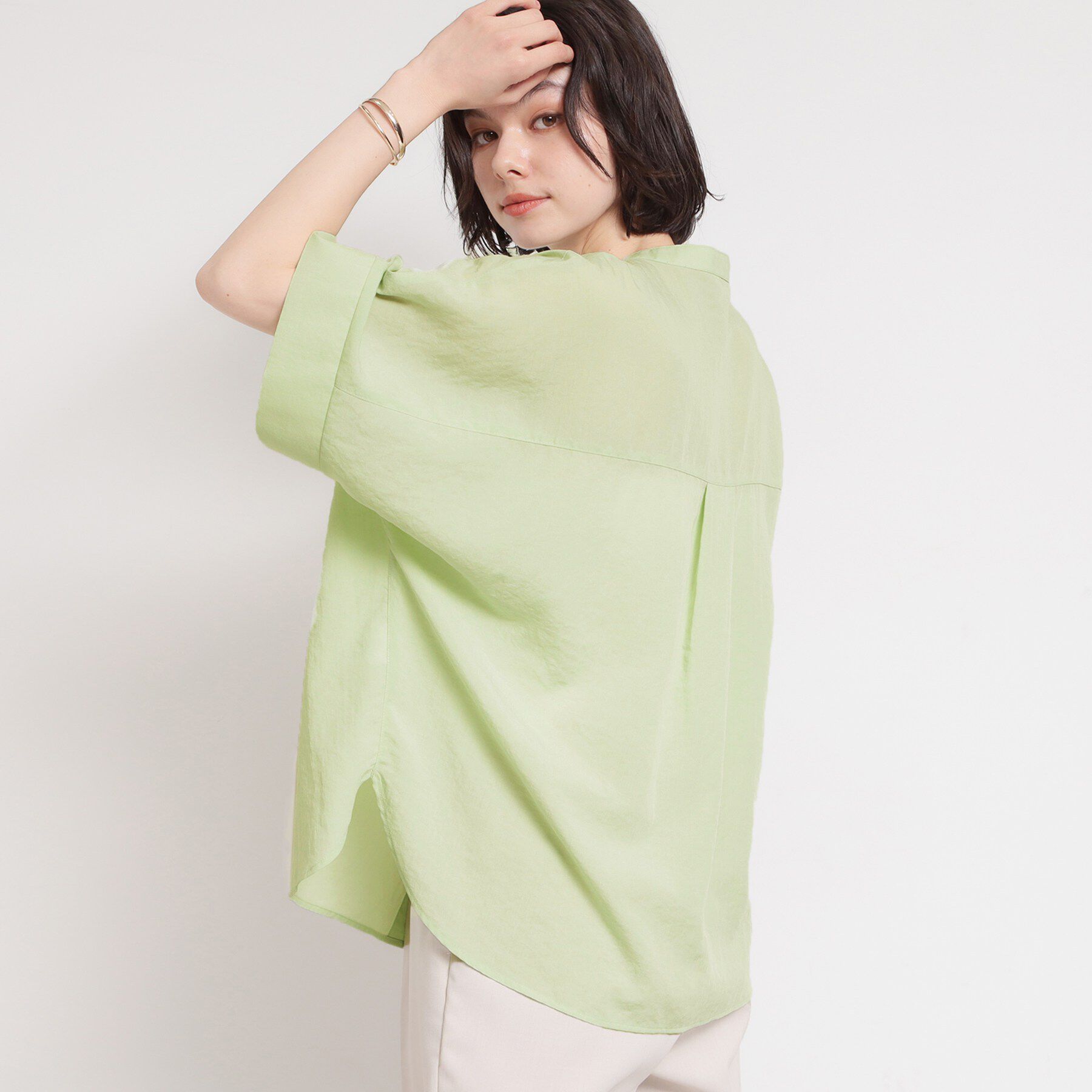 THE SHOP TK「【高レビュー/体型カバー】さらっと快適 ドルマン5分袖ブラウス」|シャツ・ブラウス|