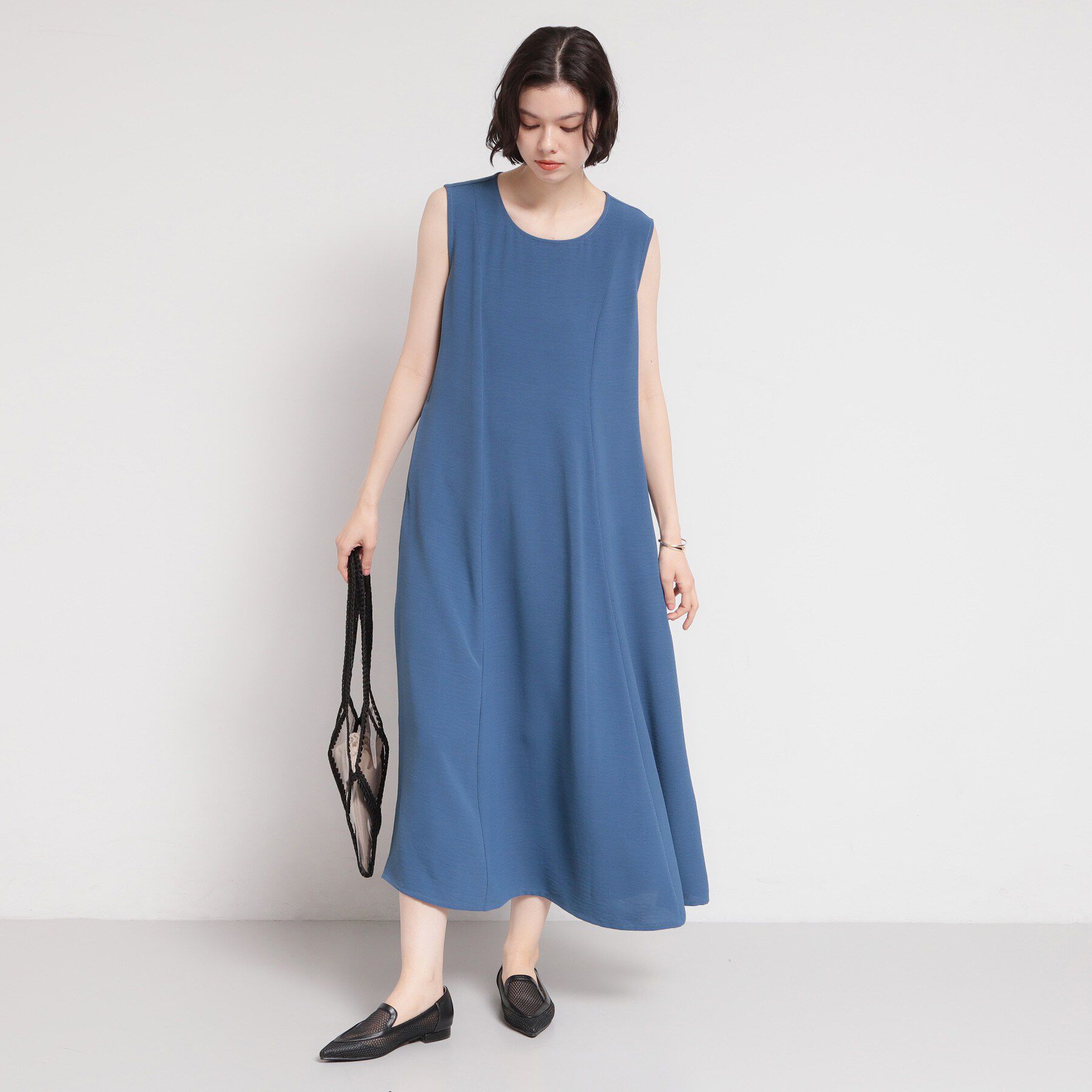 THE SHOP TK「【ひんやり／防しわ／吸水速乾／UV】美しさを1日中キープ ノースリーブフレアワンピース」|ワンピース|