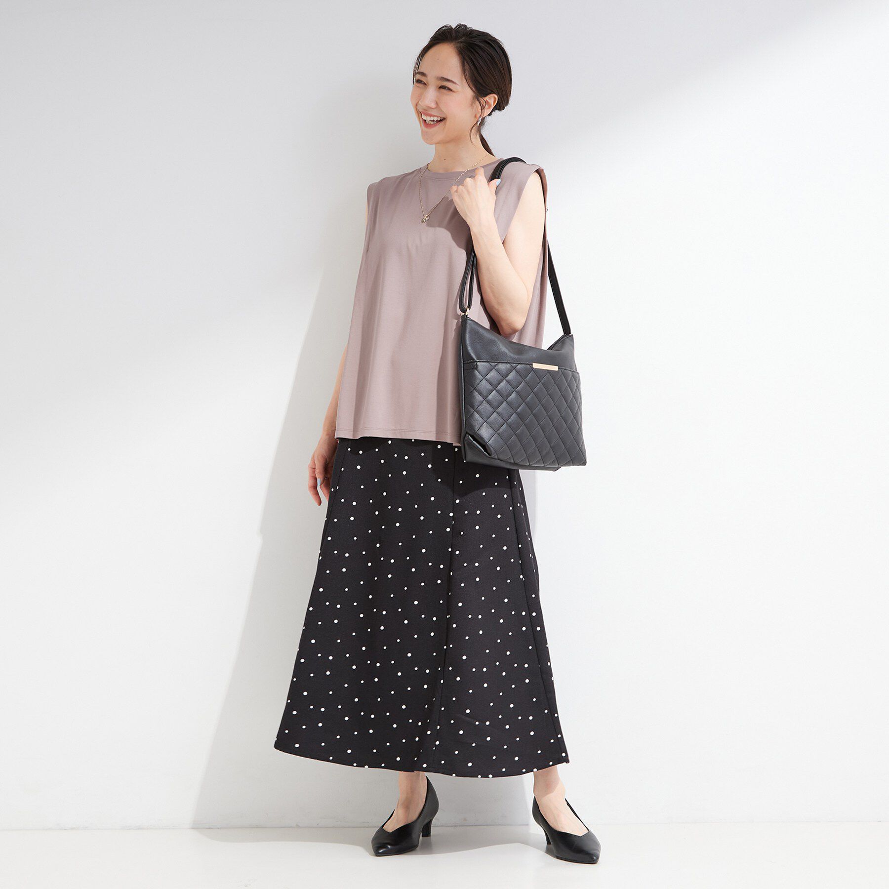 SHOO･LA･RUE「【UVカット/接触冷感】上品に涼し気 とろみタックノースリーブトップス」|Tシャツ・カットソー|