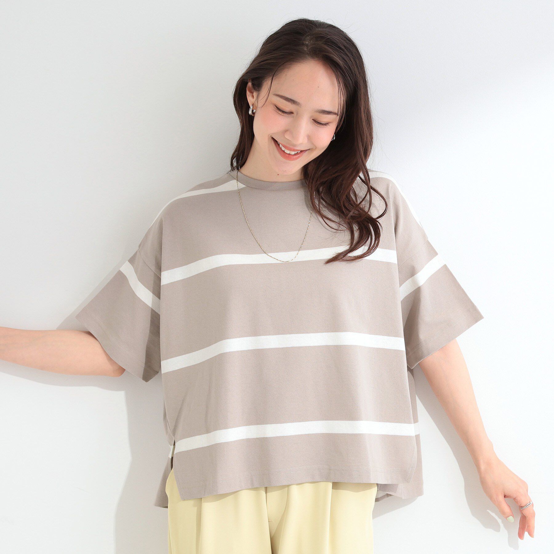 SHOO･LA･RUE「【ひんやり/S-LL】涼しげで爽やか 太ボーダー斜め切り替えTシャツ」|Tシャツ・カットソー|