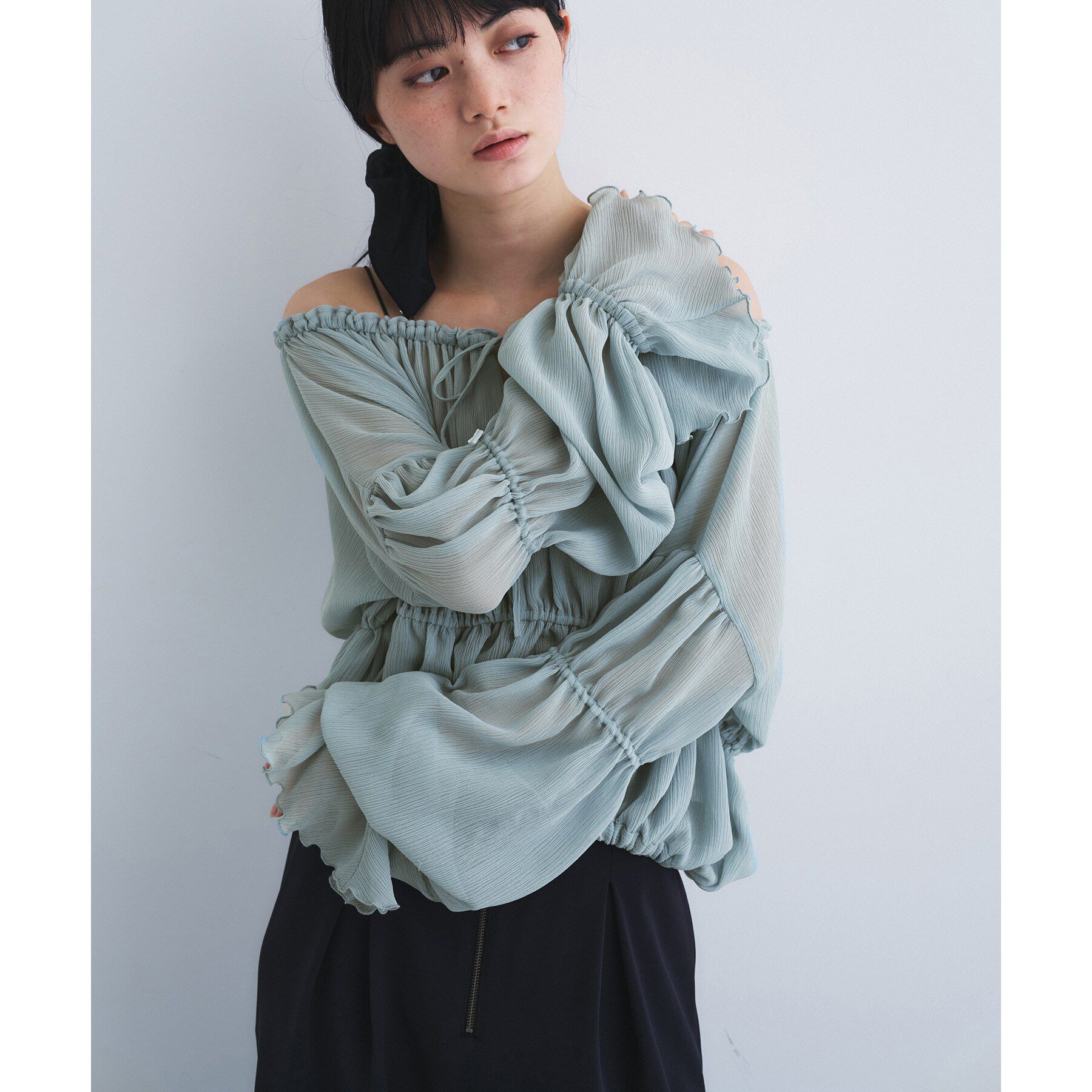 CODE A「off－shoulder blouse」|シャツ・ブラウス|