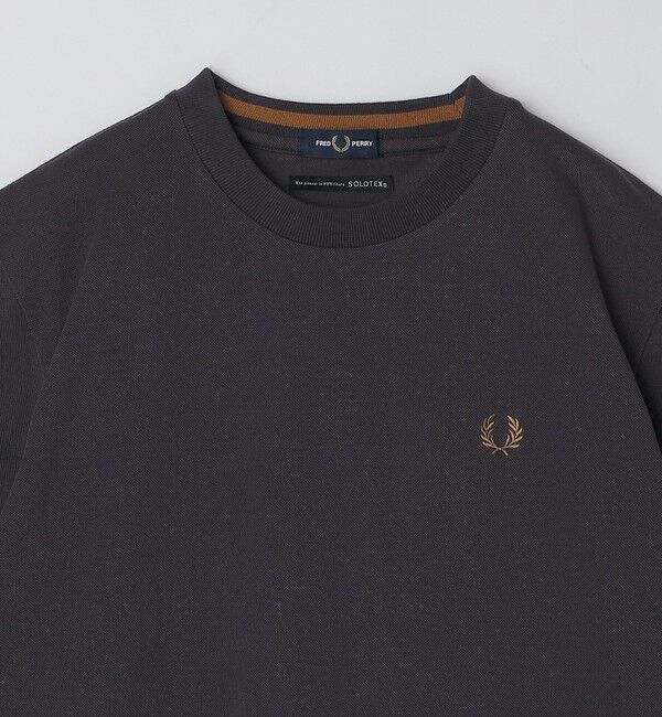 SHIPS「【SHIPS別注】FRED PERRY: SOLOTEX(R) 鹿の子 ワンポイント ロゴ Tシャツ24SS」|Tシャツ・カットソー|