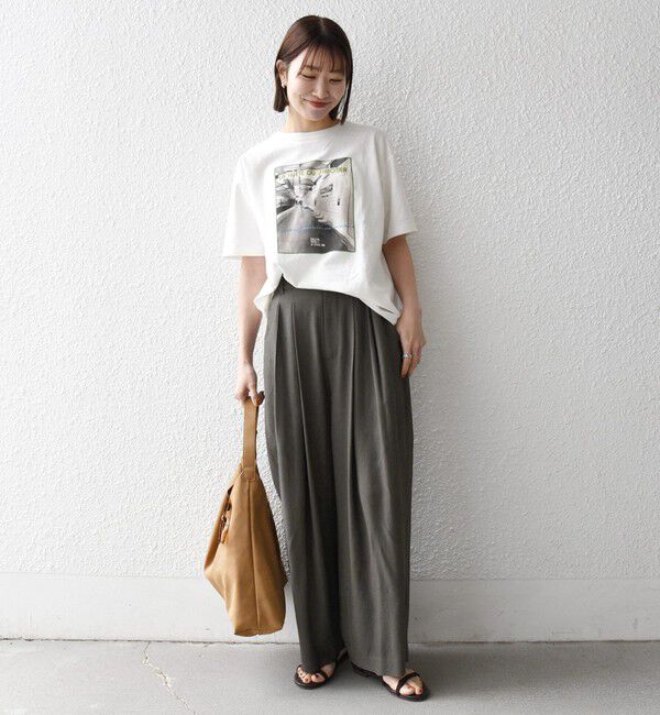 SHIPS any「【SHIPS any別注】La Hutte:〈洗濯機可能〉デザイン ロゴ プリント TEE 26SS」|Tシャツ・カットソー|