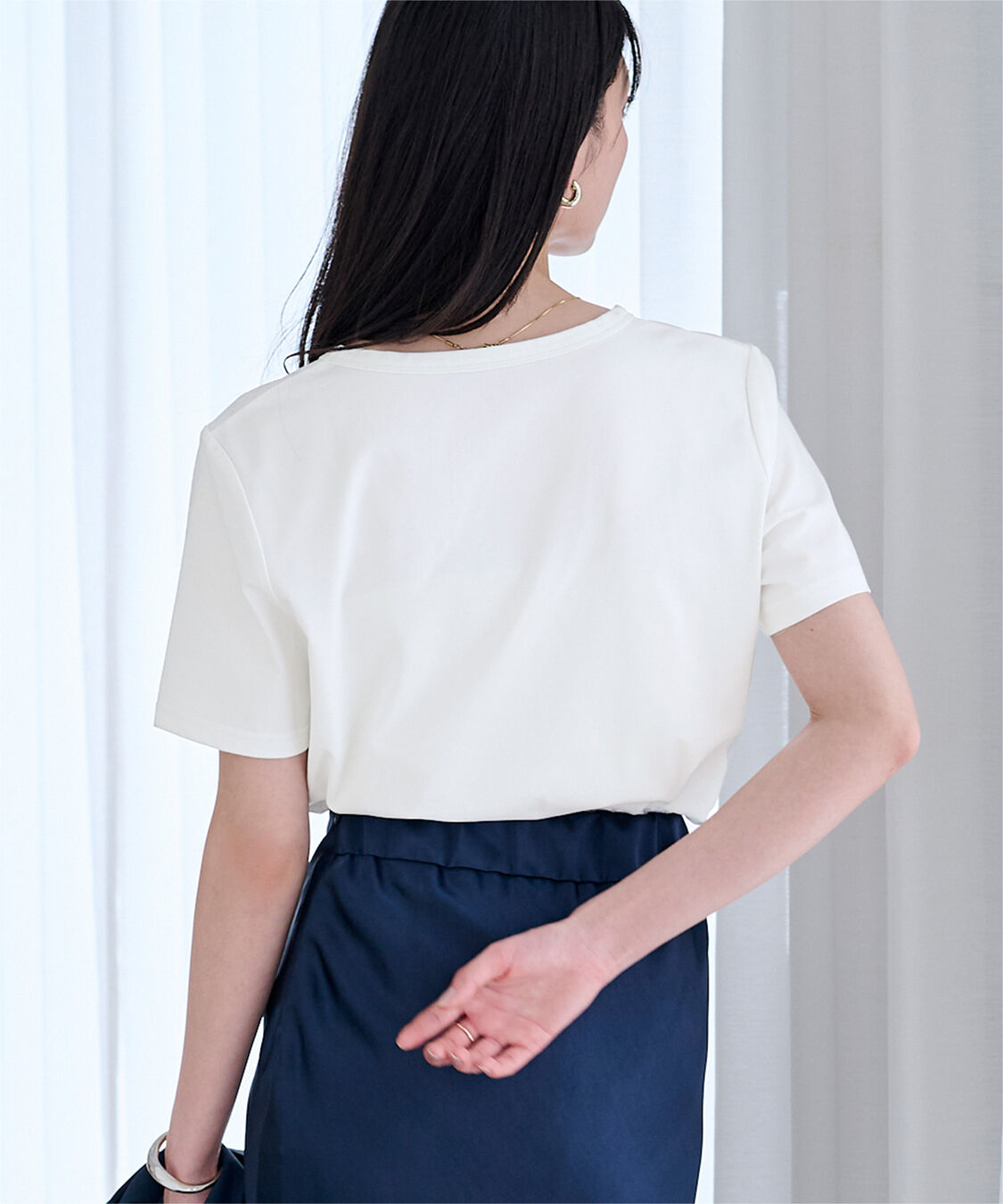 ur's「【接触冷感】エコUネックTシャツ」|Tシャツ・カットソー|