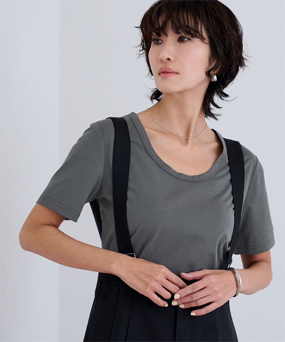 ur's「【接触冷感】エコUネックTシャツ」|Tシャツ・カットソー|チャコール