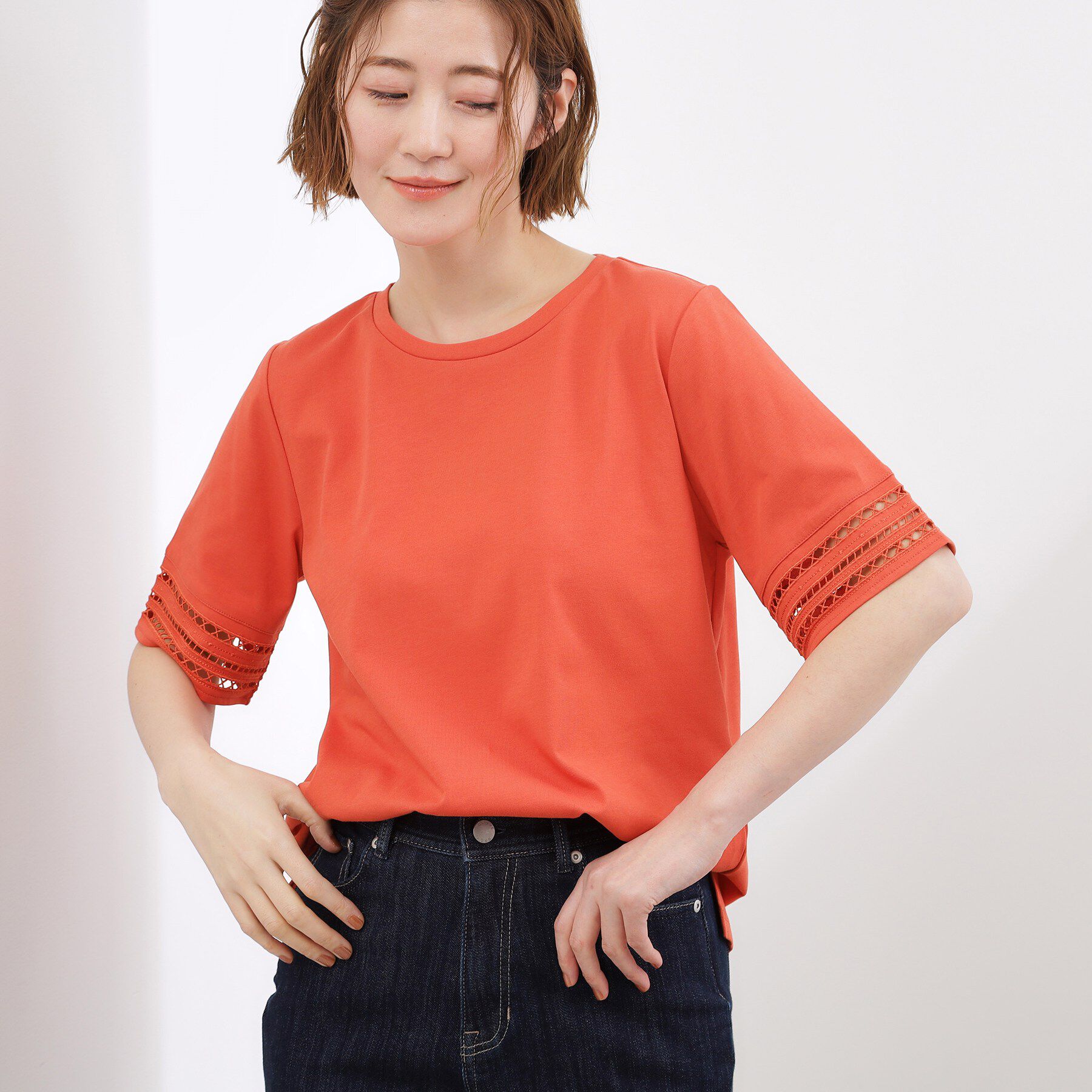 grove「【二の腕カバー/UV・ひんやり】袖口透かし刺繍Tシャツ」|Tシャツ・カットソー|