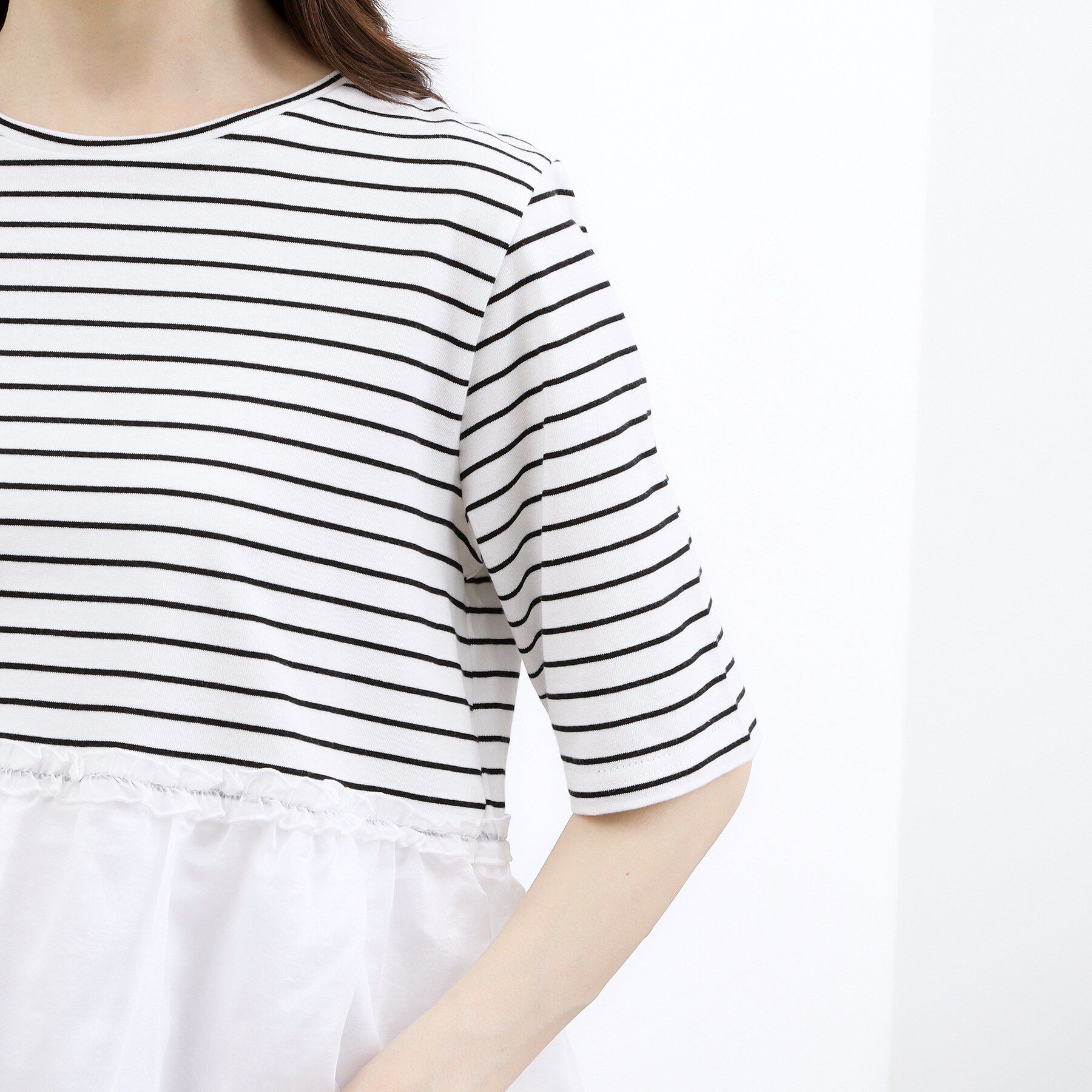 grove「【体型カバー】INせず決まる、ウエストシアーフリルTシャツ」|Tシャツ・カットソー|