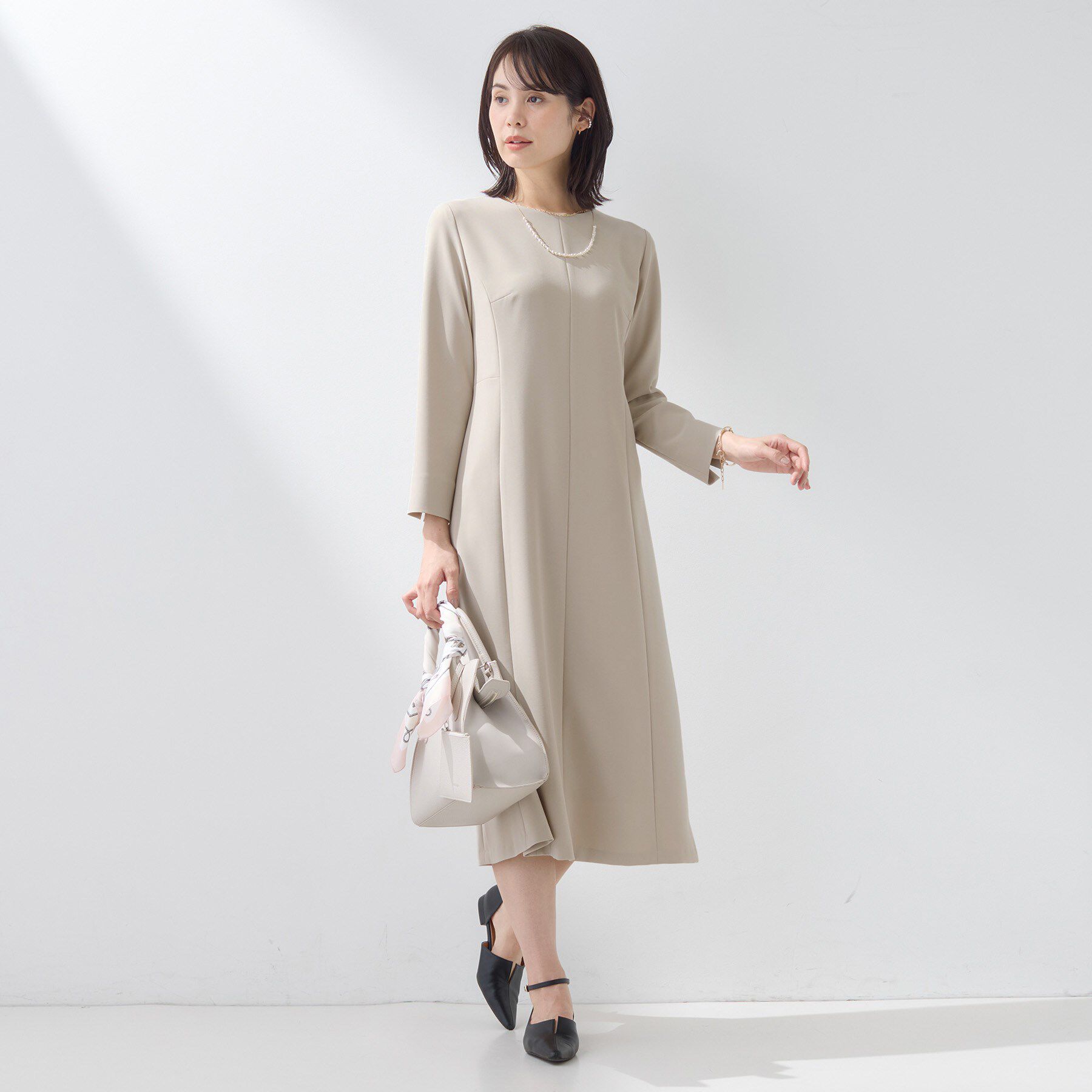 INDIVI「【上品光沢／SETUP可能】スタイルUPワンピース」|ワンピース|
