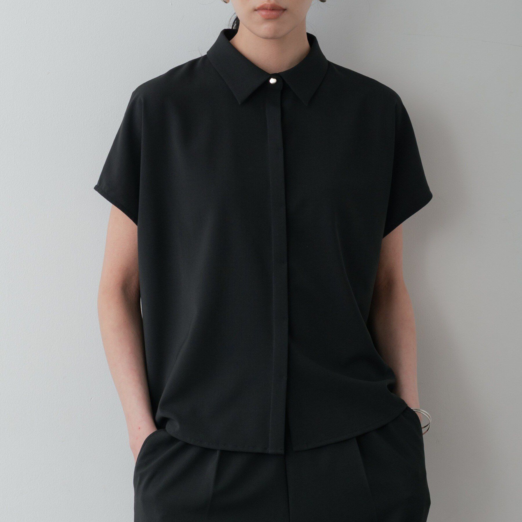 GALLEST「Comfy SET UP｜フレアスリーブブラウス【セットアップ対応／通勤／カセット服／接触冷感／UV」|シャツ・ブラウス|