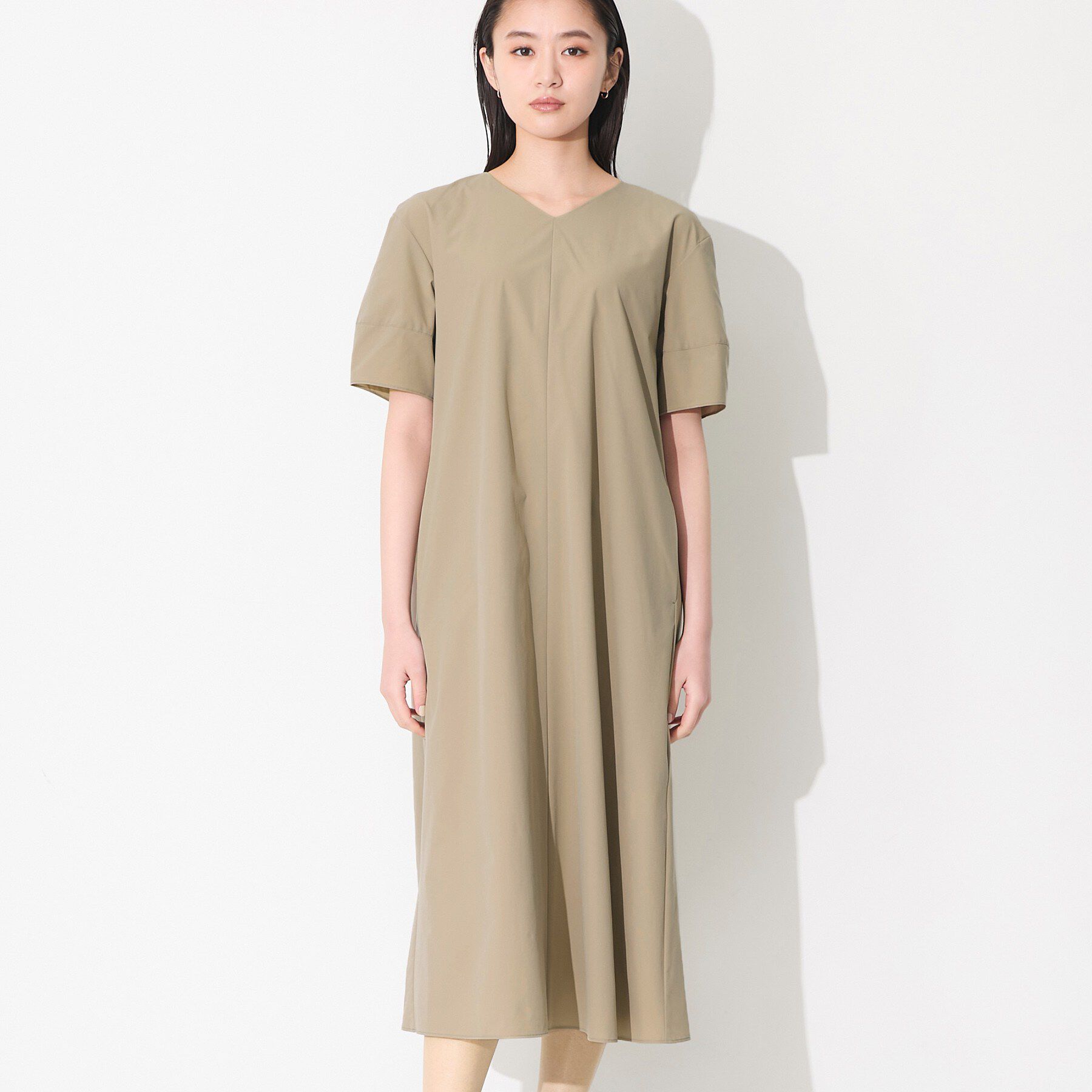 INDIVI「【撥水／UVケア／SETUP可能】軽量ベルト付きAラインワンピース」|ワンピース|