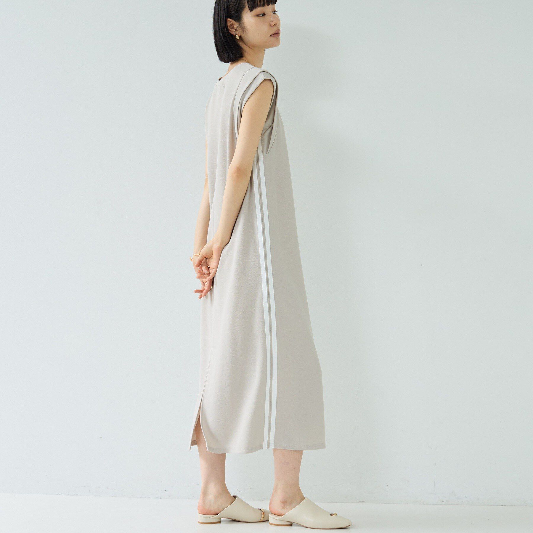 GALLEST「サイドラインジョーゼットワンピース」|ワンピース|グレージュ(050)